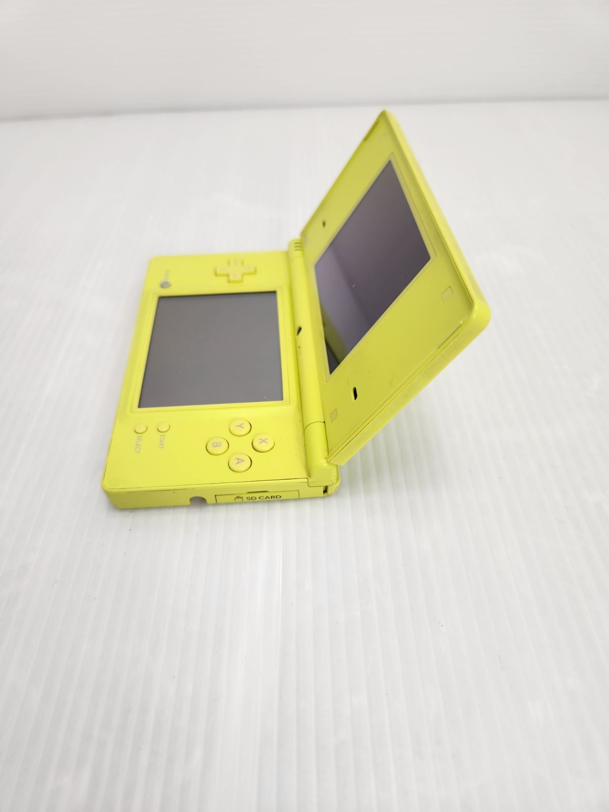 ニンテンドーDSi本体 充電器付き - メルカリ