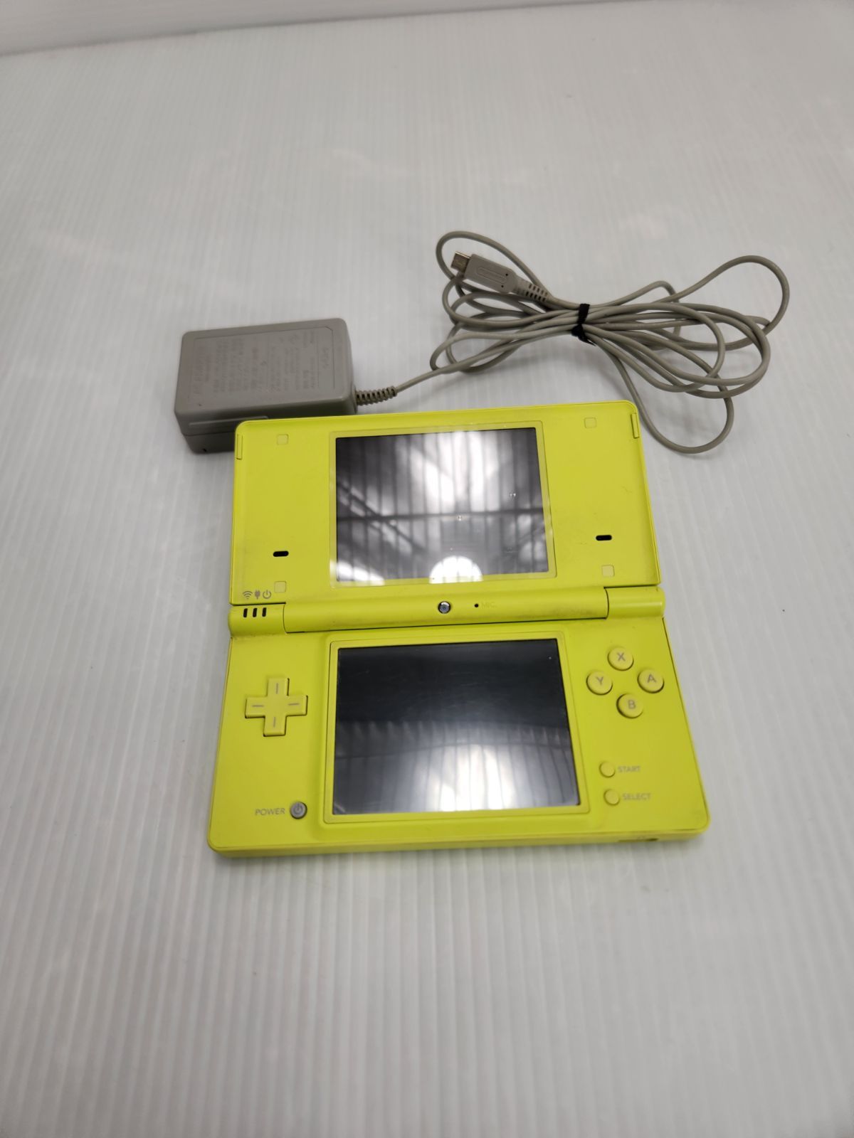 ニンテンドーDSi本体 充電器付き - メルカリ