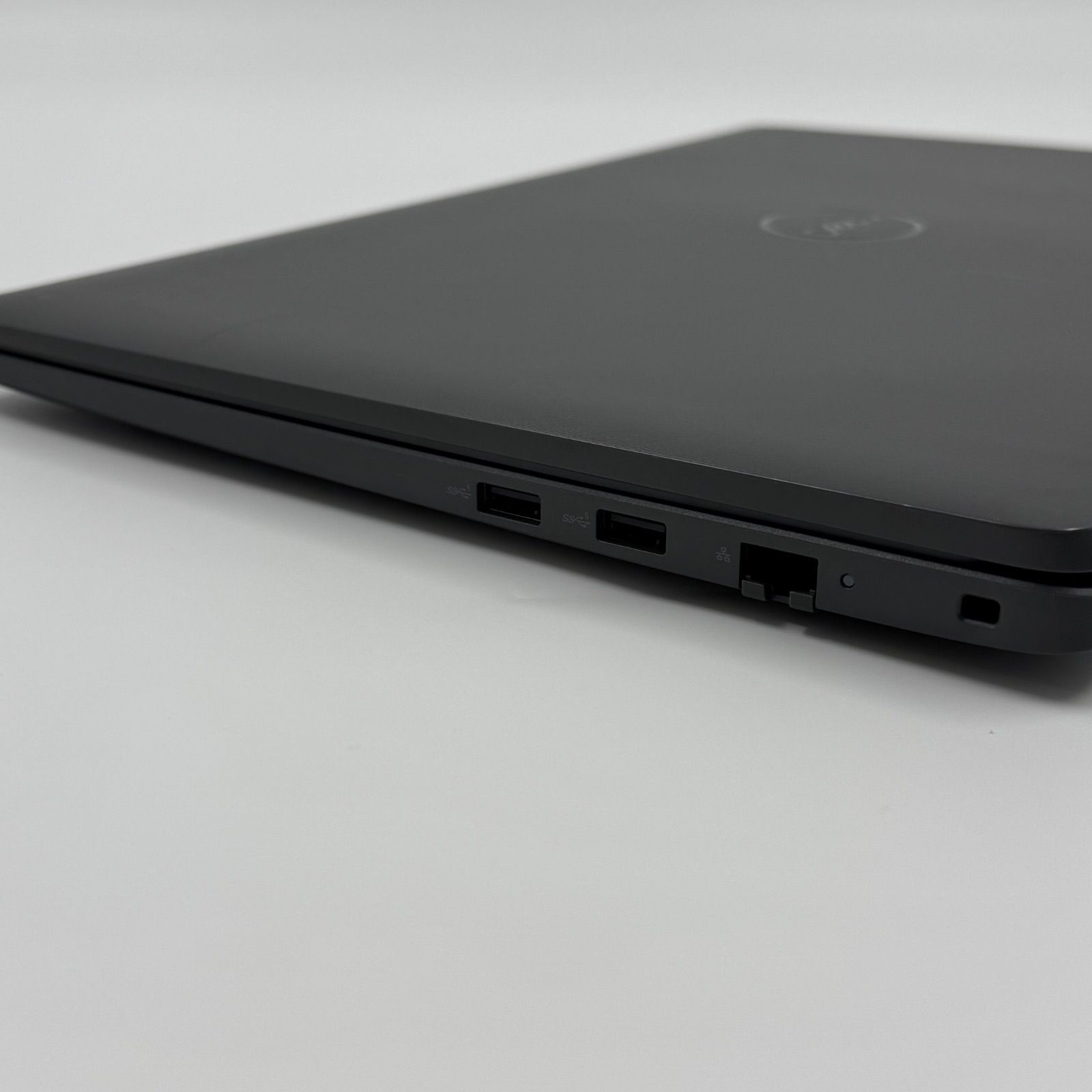 Dell Latitude 3540 i5-1335U 中古部品交換済 - メルカリ