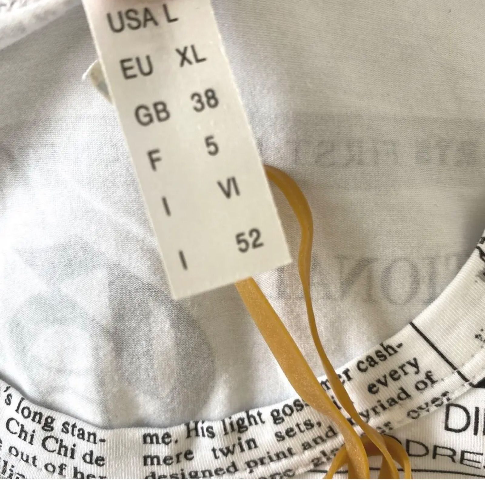 John galliano ジョンガリアーノ Tシャツ ニュースペーパー 白 - メルカリ