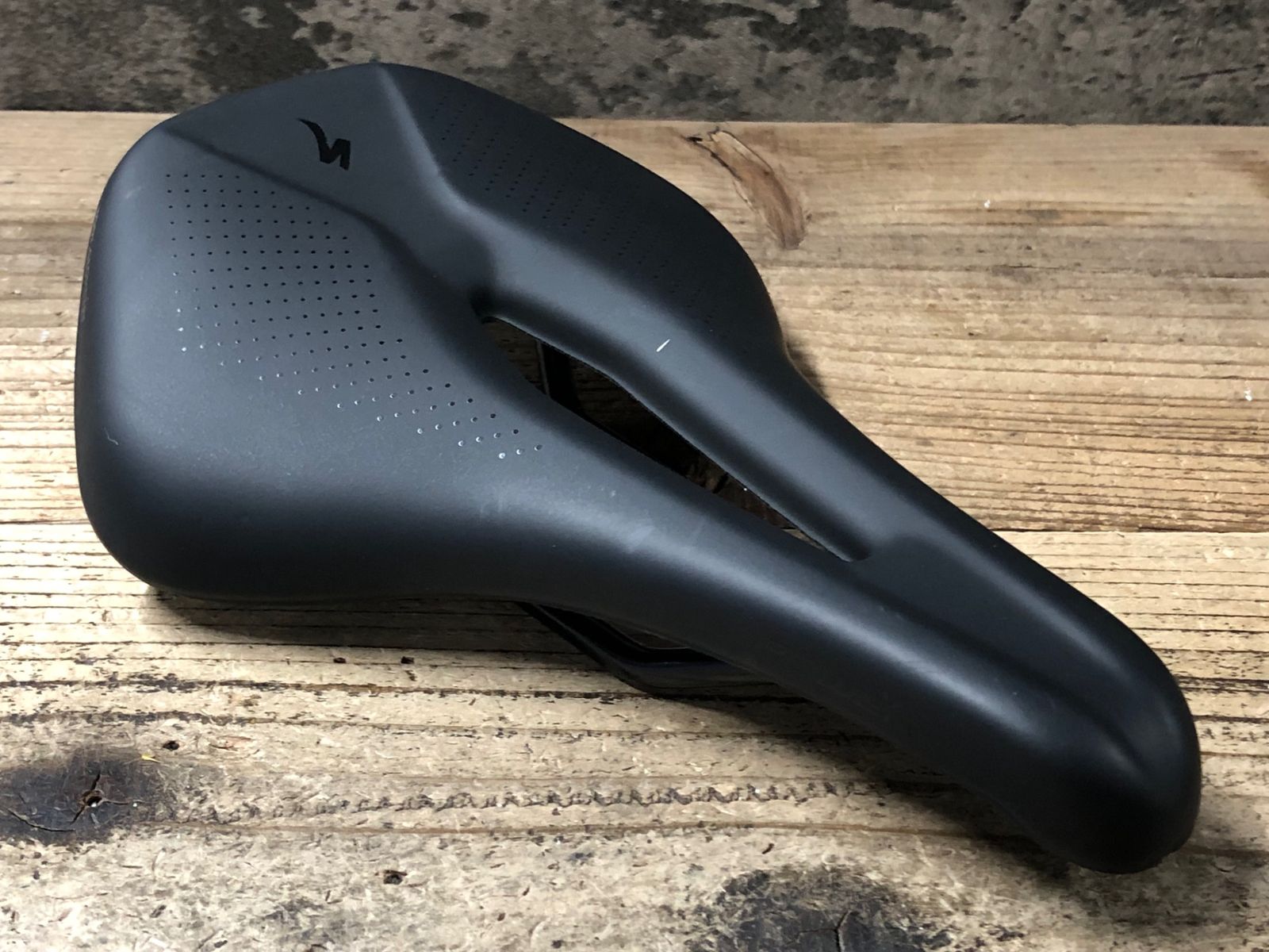 KC021 スペシャライズド SPECIALIZED POWER COMP サドル 黒 155mm 