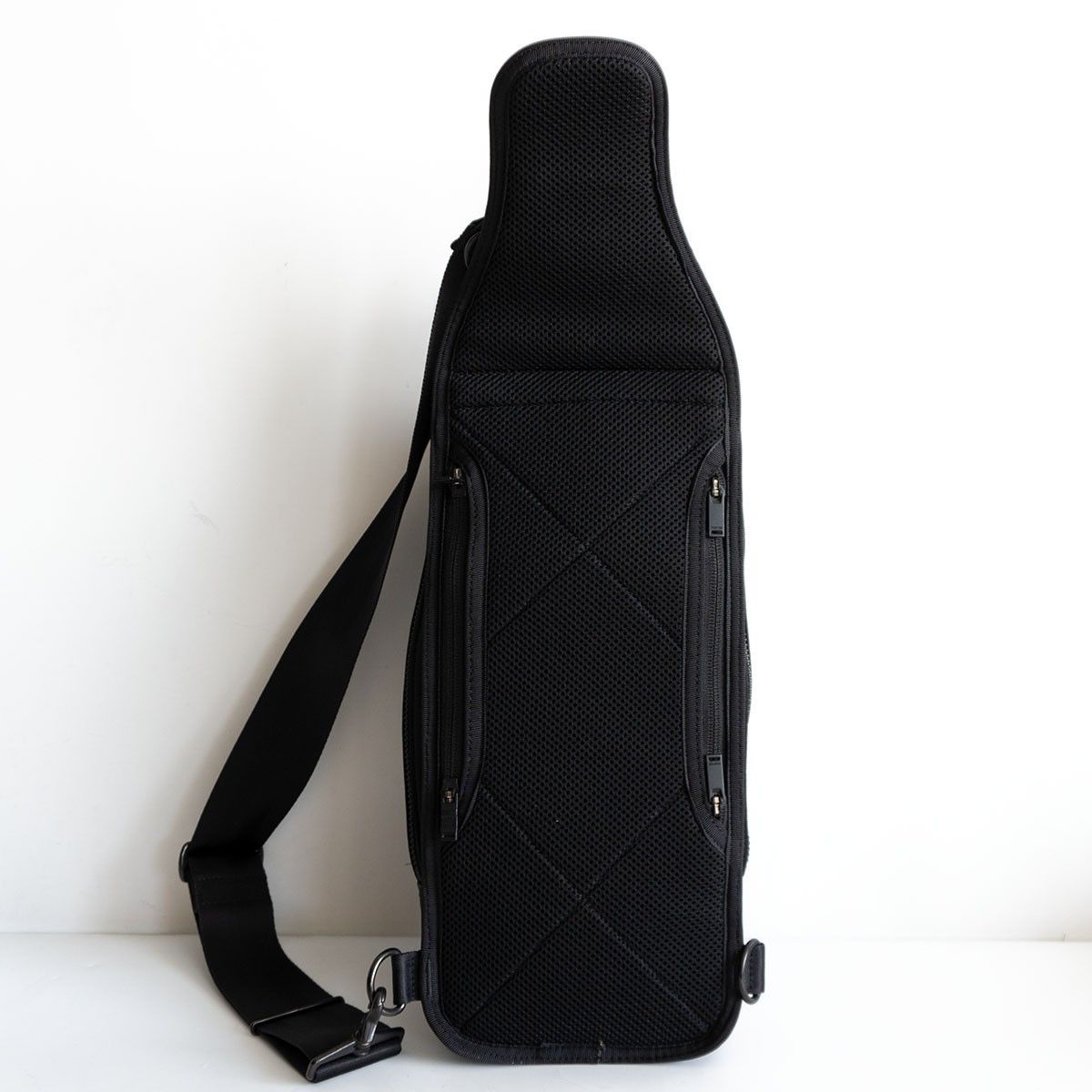 PORTER ポーター ヒート ボディバッグ スリングショルダー 黒 美品】PORTER 【HEAT ヒート スリングショルダーバッグ】 ポーター