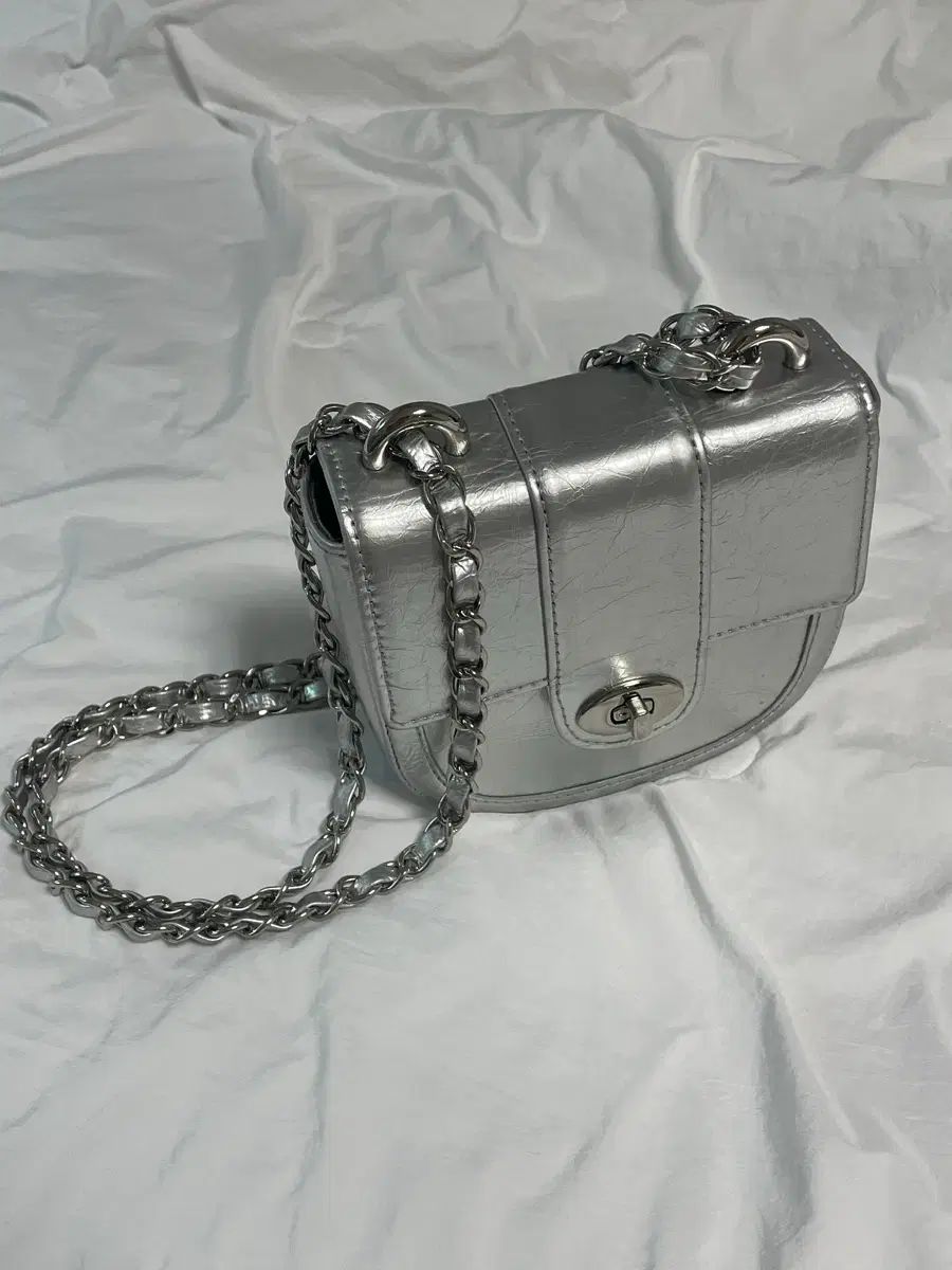 カーディナルレッド Munk Bag シルバー 16,826円