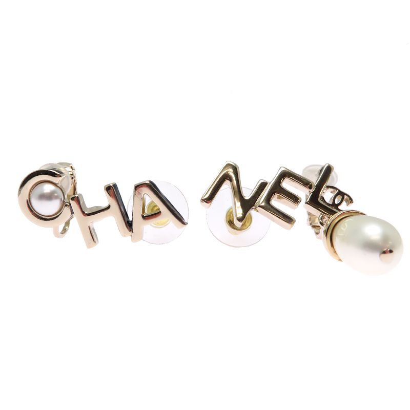 シャネル ピアス