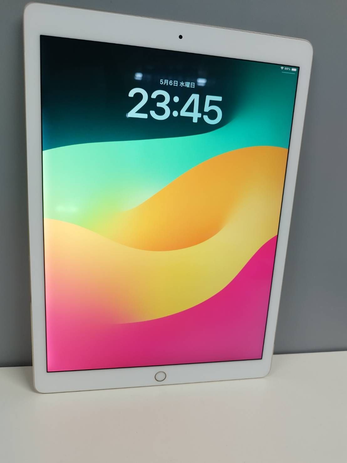 【Wi-Fiモデル】iPad Pro 12.9インチ 第2世代/A1670/256GB〈MP6J2TA/A〉