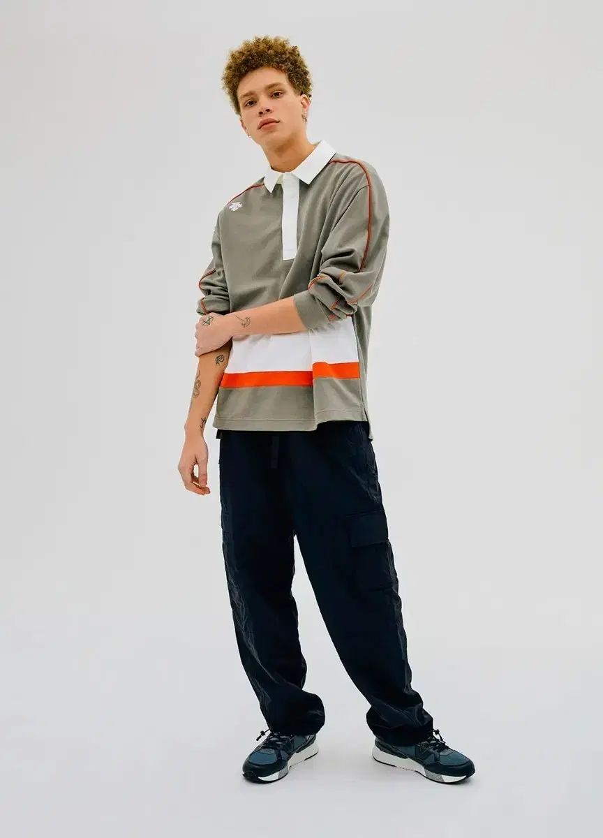 デサント カラシャツ L 105 カーキベージュ 新品 スウェット Tシャツ 登山 キャンピング