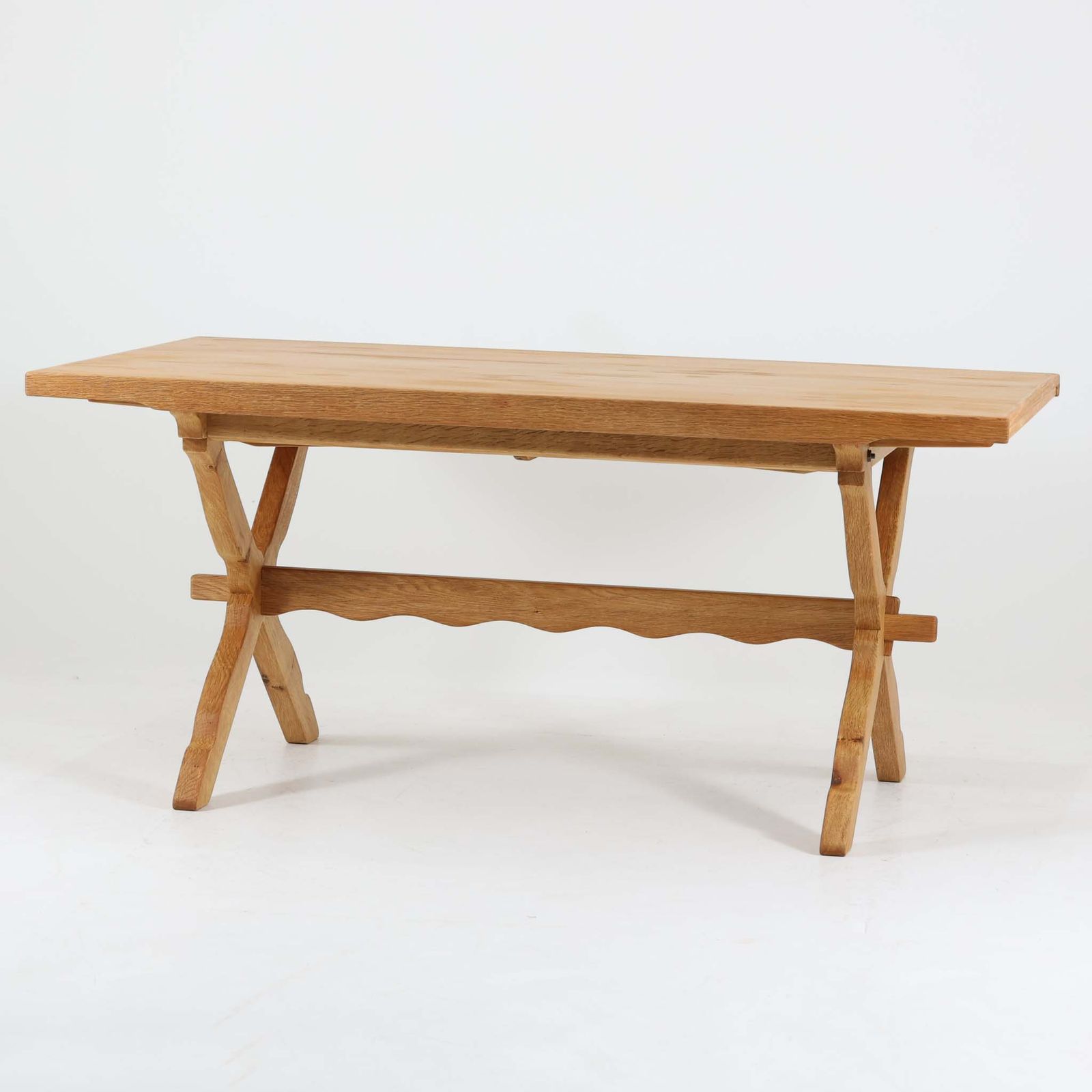 Henning Kjaernulf エクステンションダイニングテーブル クロスレグ オーク 幅160cm～251cm Nyrup/DK19086