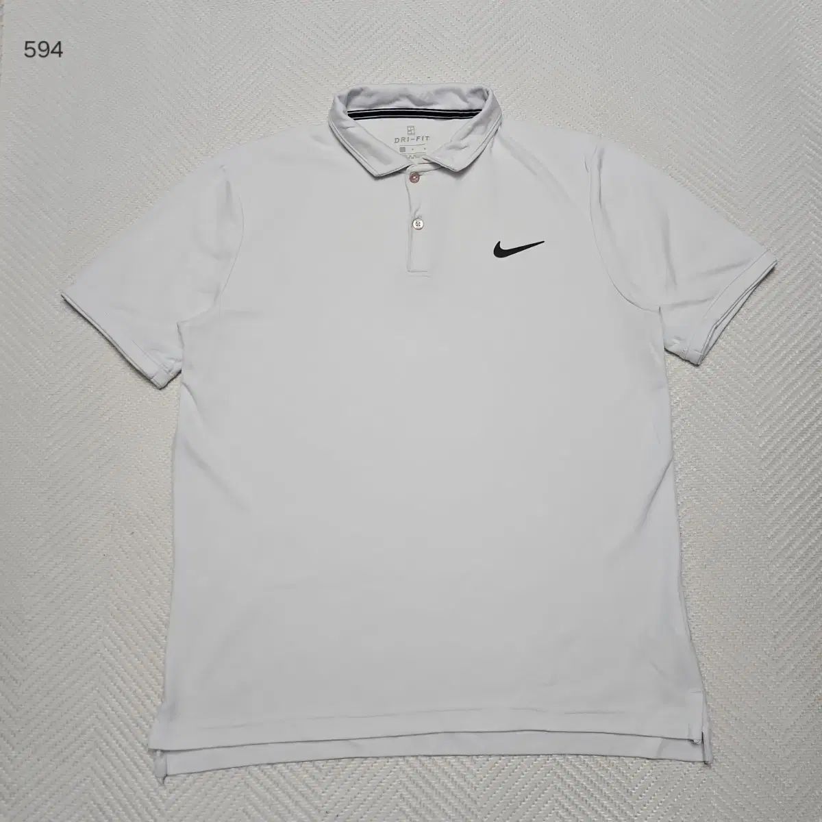 ナイキ ドライフィット 機能性 半袖 カラーTシャツ L