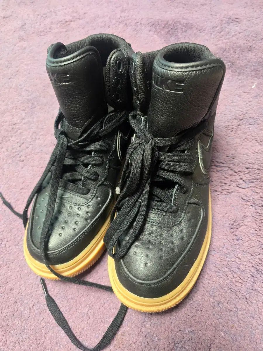 ナイキ エアフォース1 ハイ GORE-TEX