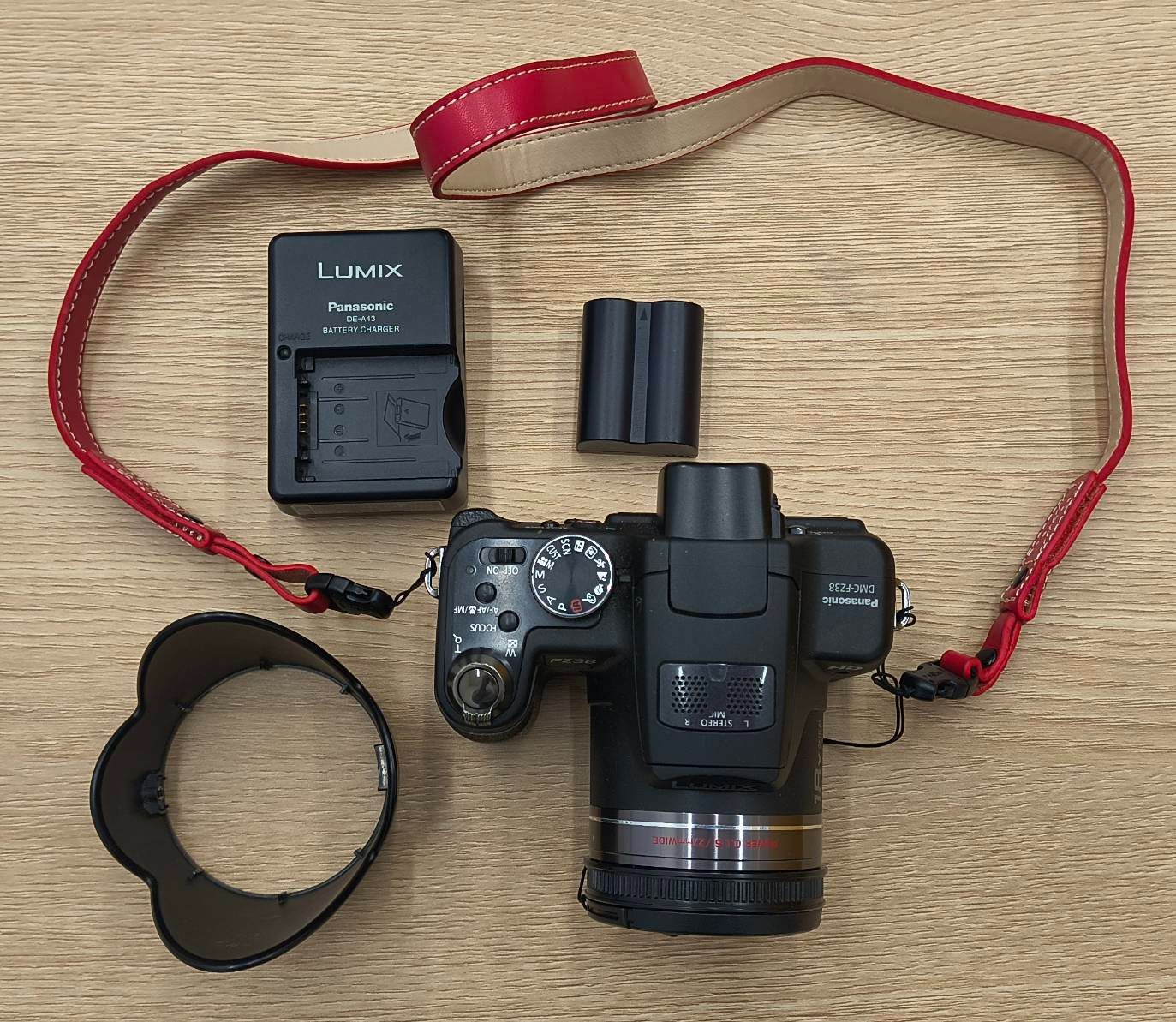 ★【動作OK】Panasonic LUMIX DMC-FZ38 付属品多数