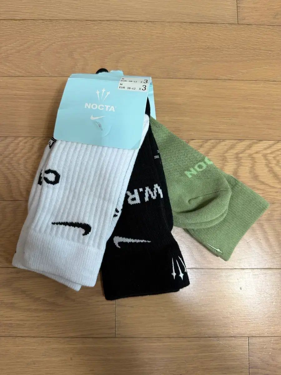 M NIKE x NOCTA ノクタ クルー ソックス 靴下 マルチカラー 3PACK