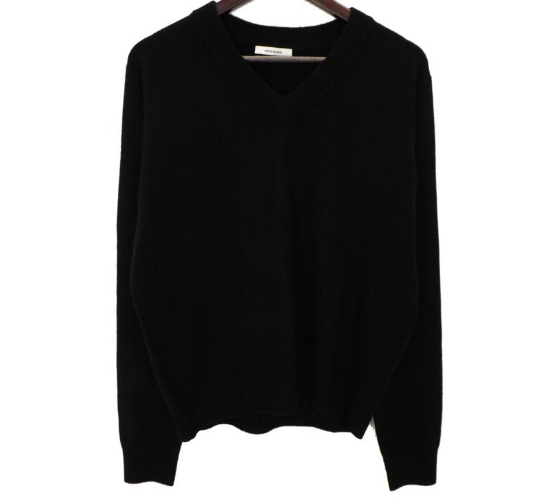 エンタイアスタジオ entire studios 26SS 【 KNIT V NECK ESSS26SW032380015 】 ニット Vネック セーター 49727