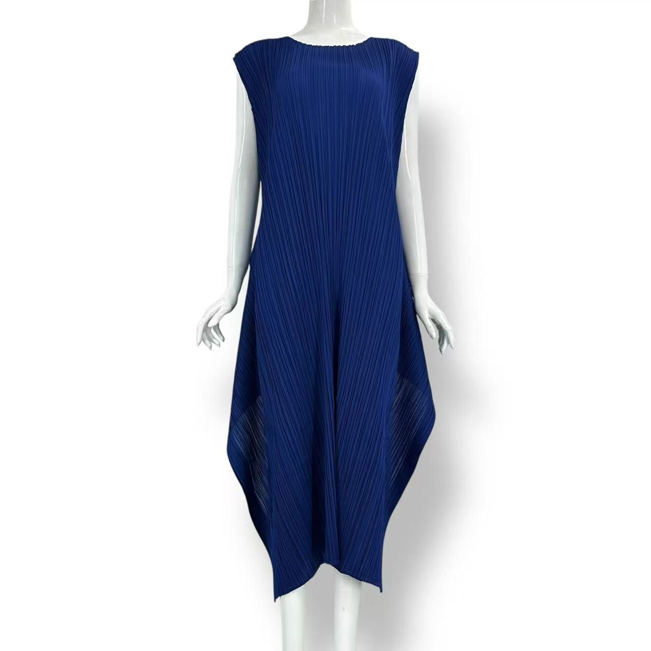 極美品 ISSEY MIYAKE イッセイミヤケ PLEATS PLEASE プリーツプリーズ ワンピース 変形 ブルー サイズ4