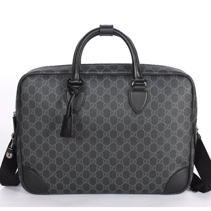 グッチ GUCCI GGエンブレム ミディアム ブリーフケース 821149 FAED4 1000 ブラック ショルダーバッグ 2WAY ハンドバッグ ショルダーバッグ ビジネスバッグ 書類かばん 通勤 通学 鞄 メンズ レディース ユニセックス【新品・本物】