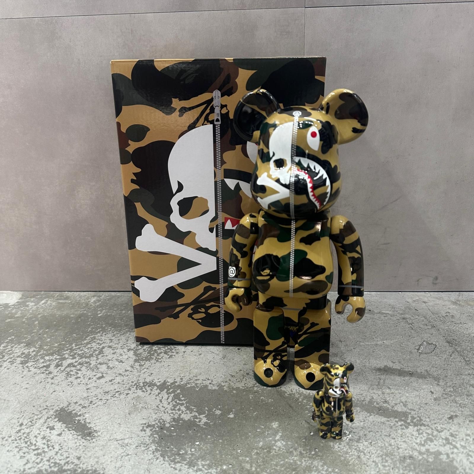 限定　A BATHING APE Master & Dynamic MW08 A BATHING APE® X Masters & Dynamic MW08 True Wireless Earphones
