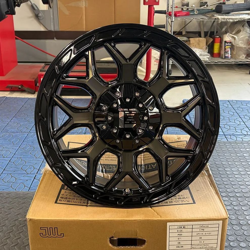 訳有 数量限定 JL JK ラングラー RAV4 エクストレイル など LEXXEL InFerno レクセル 17x8.0 +38 114.3/127-10H ホイールのみ 4本セット
