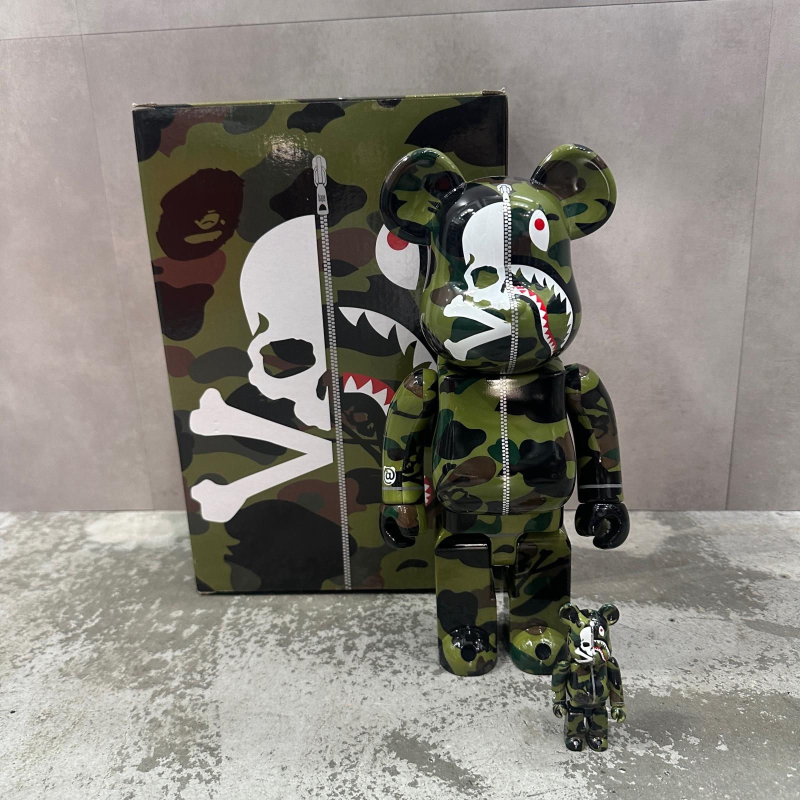 A BATHING APE × mastermind JAPAN BE@RBRICK 400％ 100％ フィギュア アベイシングエイプ × マスターマインドジャパン グリーンカモ F （14772M）