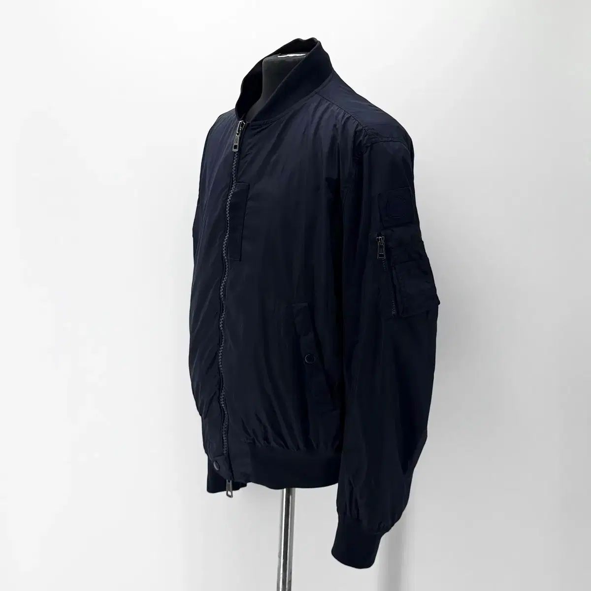 MONCLER モンクレール メンズ 春 ブルゾン ウィンドブレーカー ジャケット