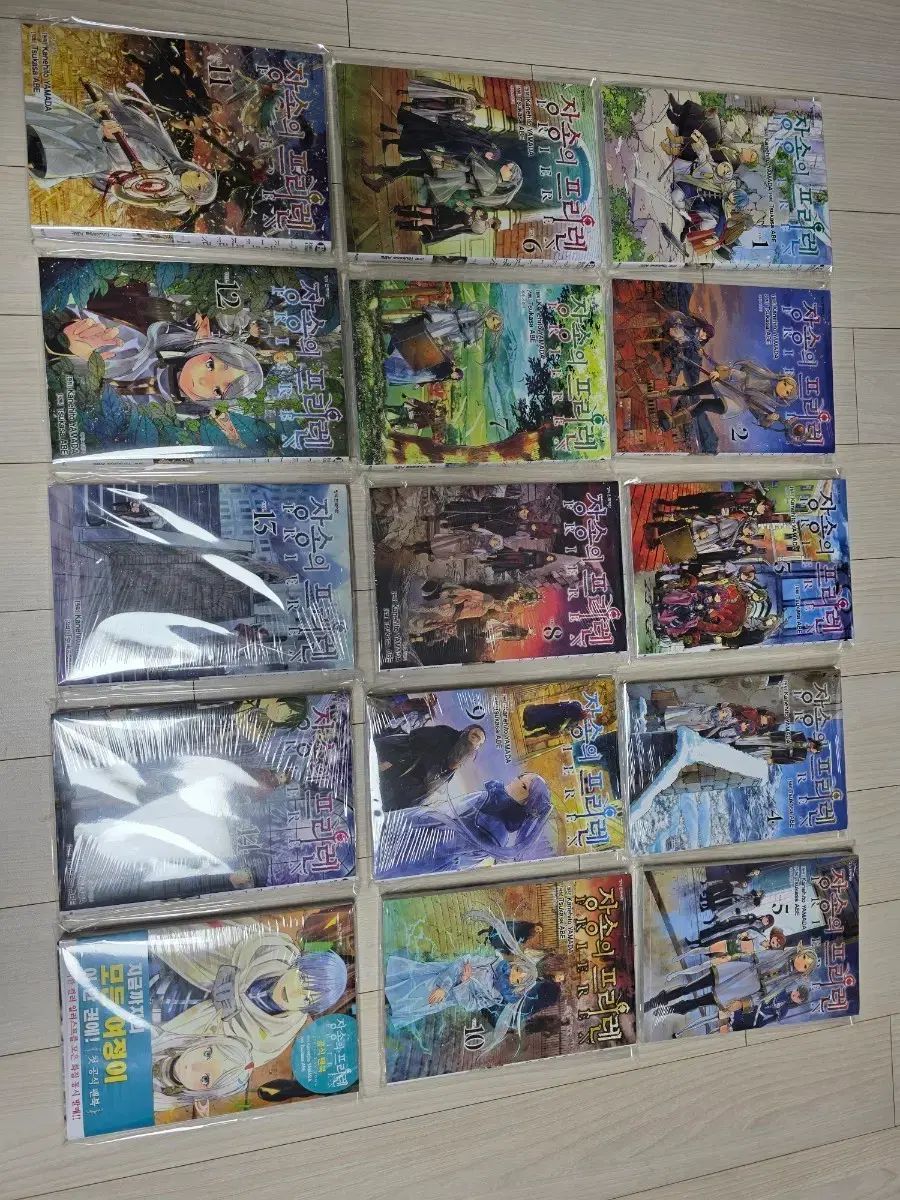 長壮の フリーレン 漫画 1 14 巻 ファンブック 画集 未開封 出品