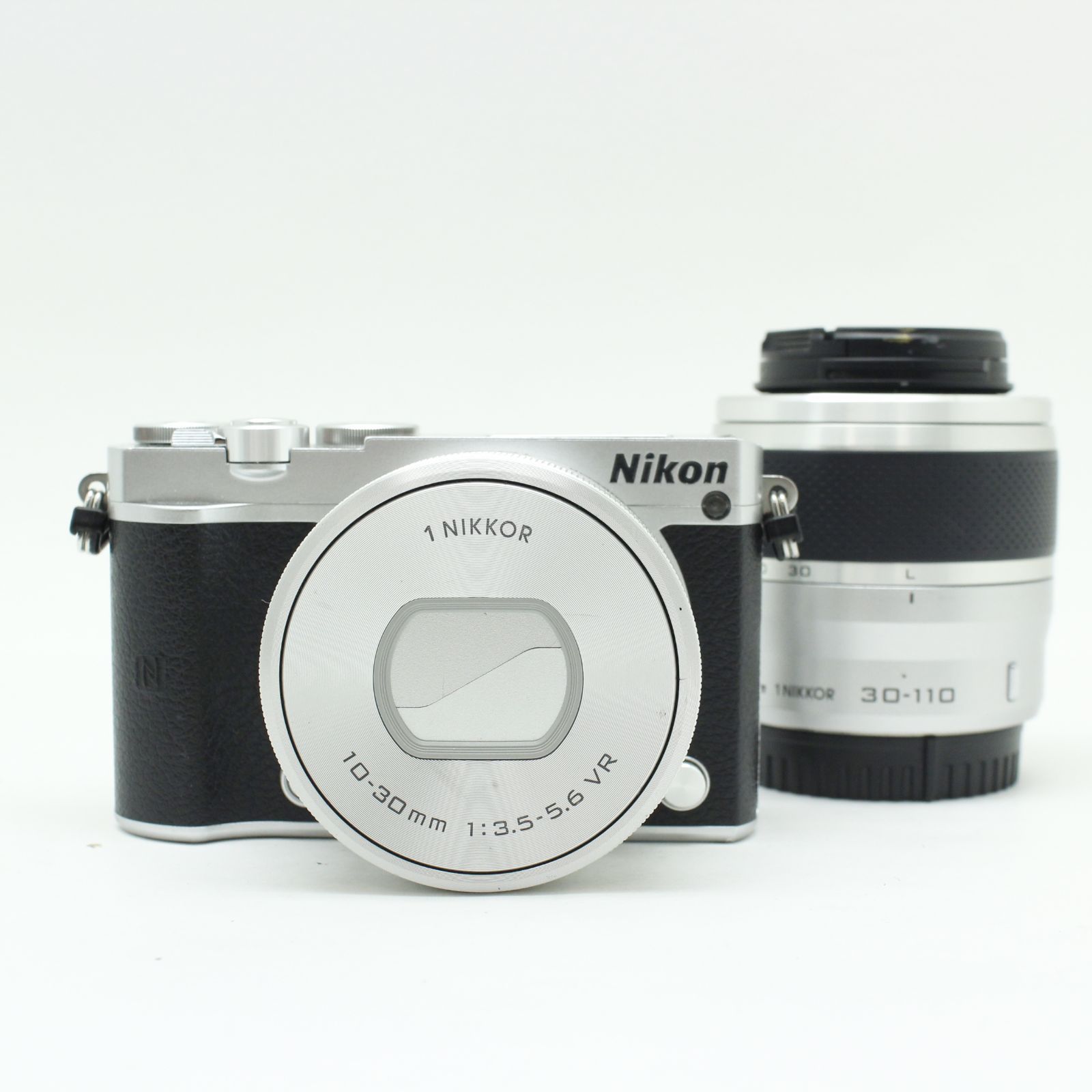 Nikon J5ダブルズームレンズキット