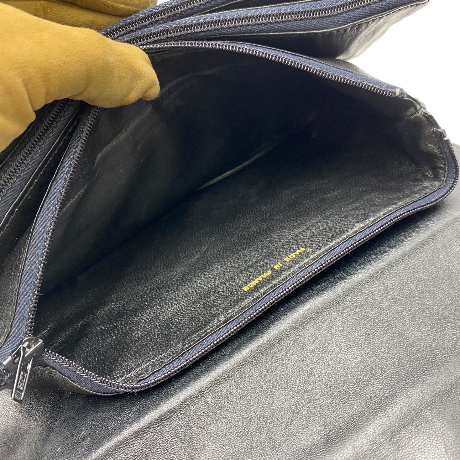 CELINE セリーヌ クロコダイル 系 型押し 馬車金具 ブラック クラッチ