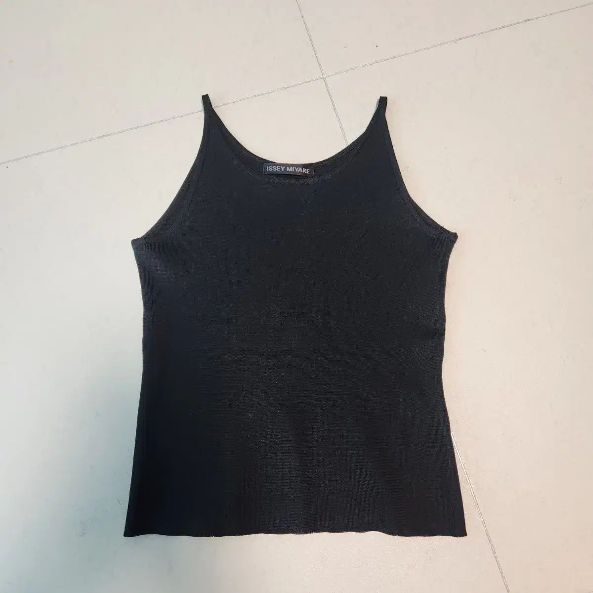 ISSEY MIYAKE イッセイミヤケ 黒 ノースリーブ free