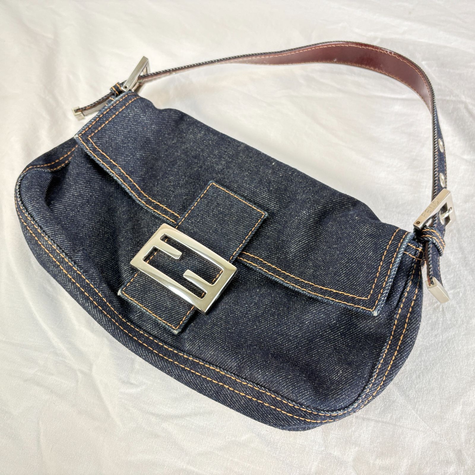 FENDI マンマバゲット デニム ワンショルダーバッグ インディゴ 鑑定済み