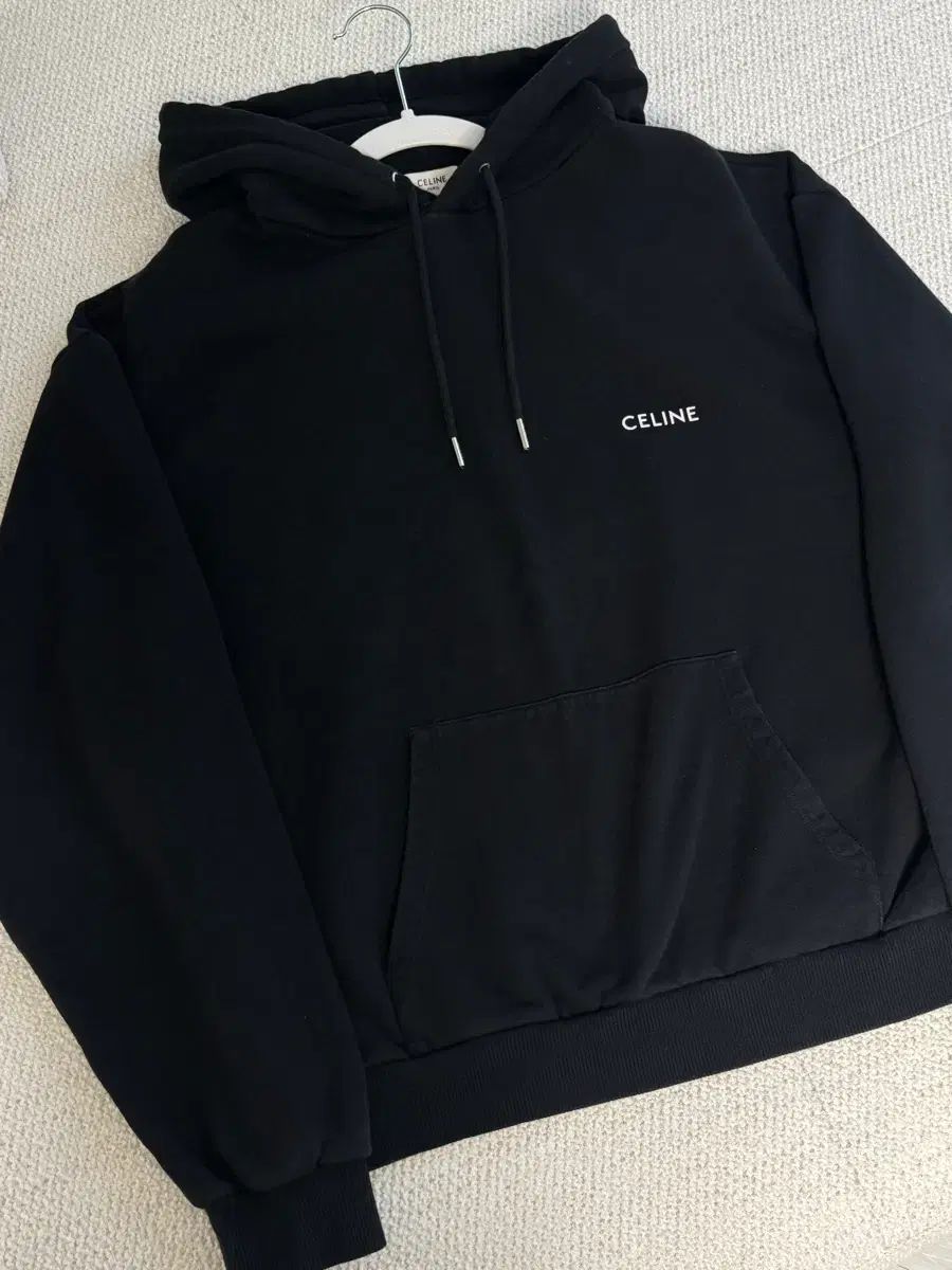 百貨店購入/ほぼ新品 セリーヌ スモールロゴ フーディー Tシャツ ブラック Lサイズ
