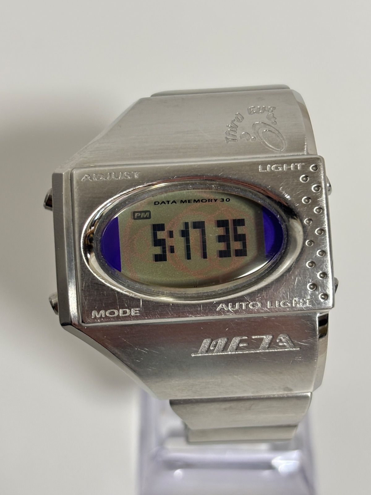 購*。様 ヴィンテージ CASIO  ME-100 third eye 電池交換済 CASIO META Third Eye ME-100 時計 - メルカリ