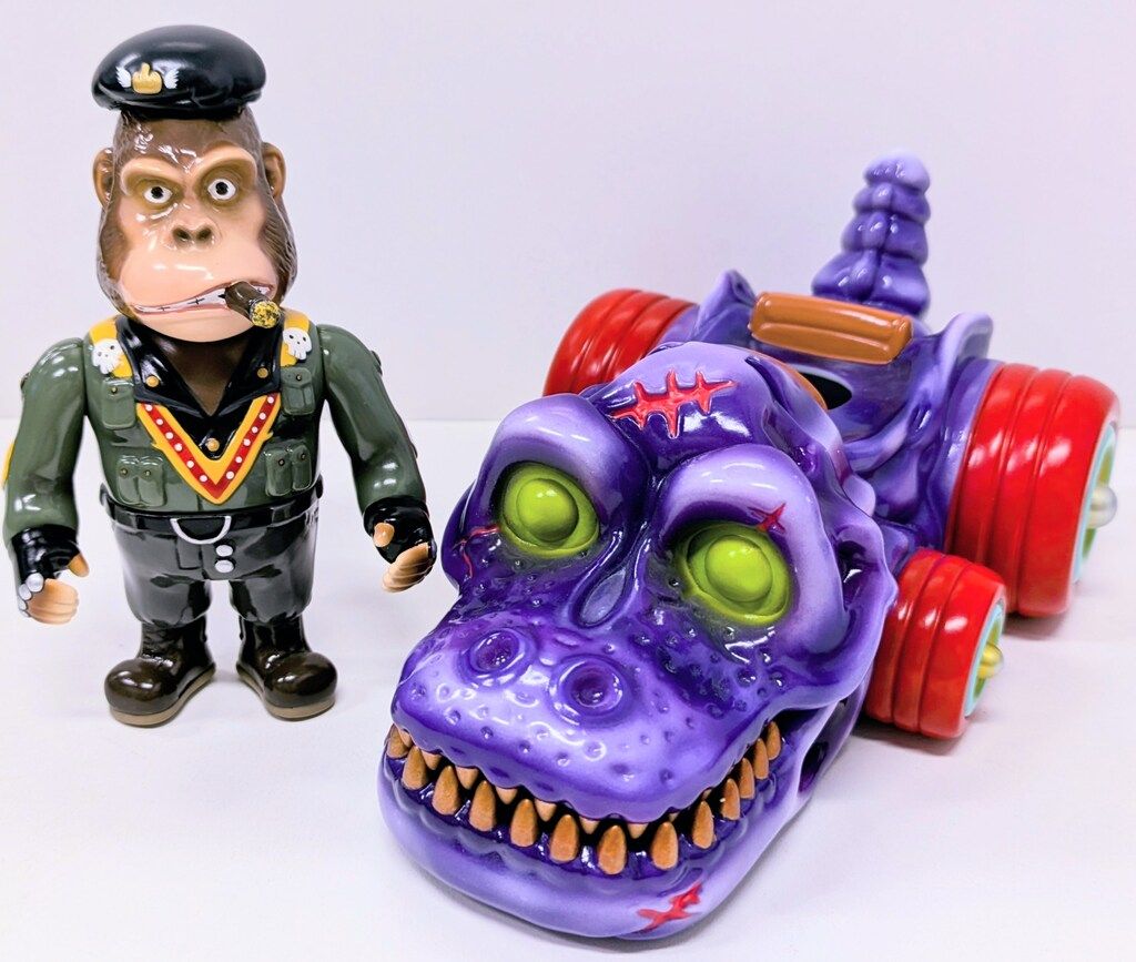 KAIJU ONE/壷工房 THE SUPER WHEELS & GENERAL APE/緑軍服