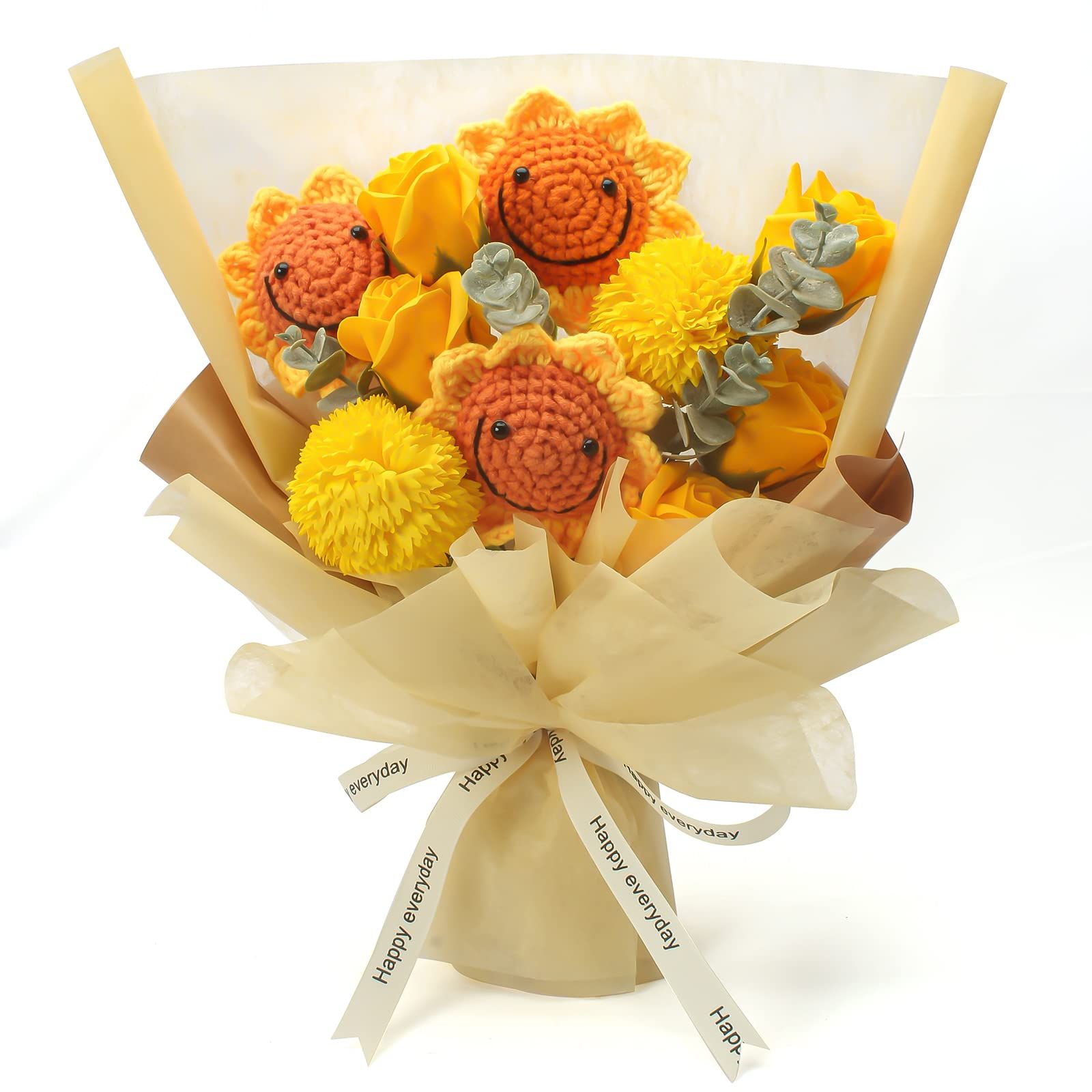 編み ひまわり ソープフラワー 花束 ぬいぐるみブーケ 卒業祝い 石鹸花 造花 枯れない花 メッセージカード付き、手提げ付きma 9935622d