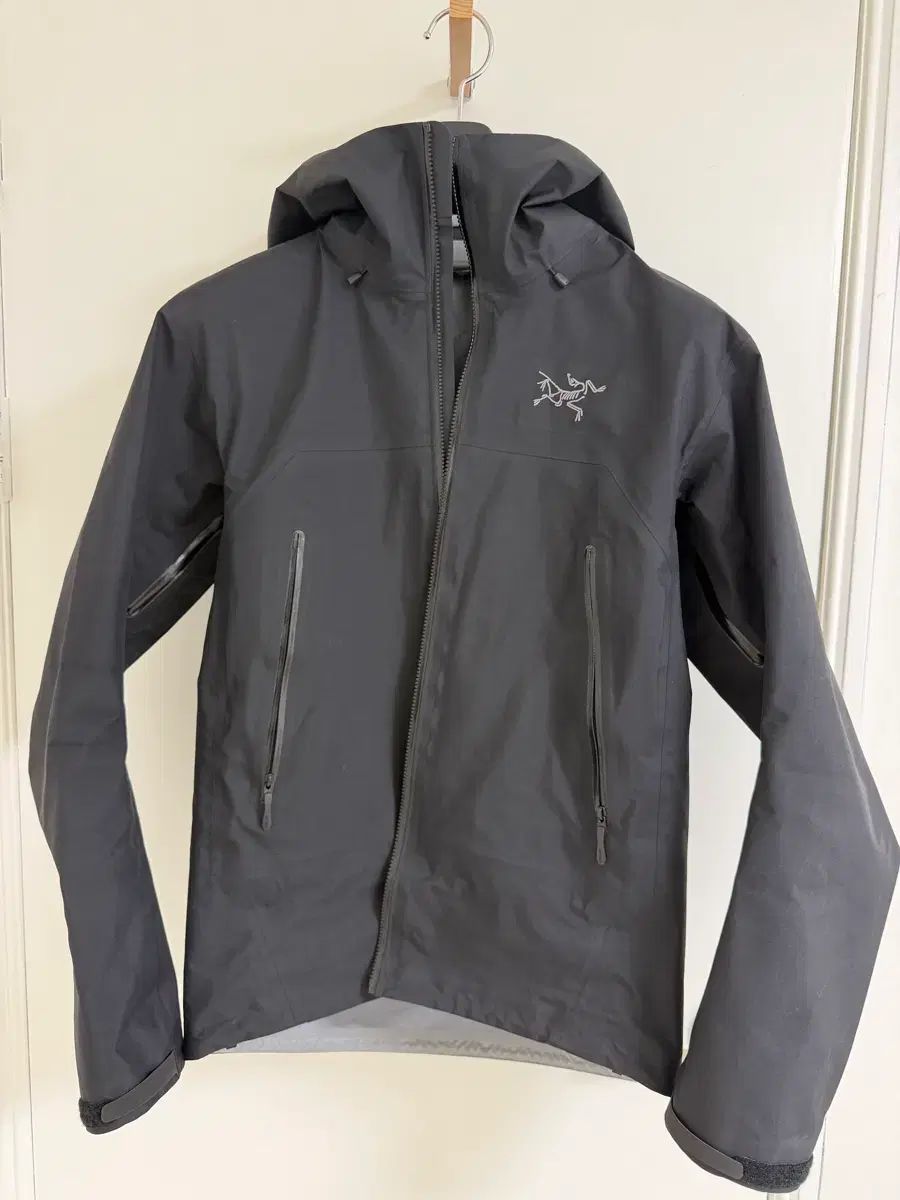 ARC'TERYX アークテリクス ベータ SL ジャケット ブラック