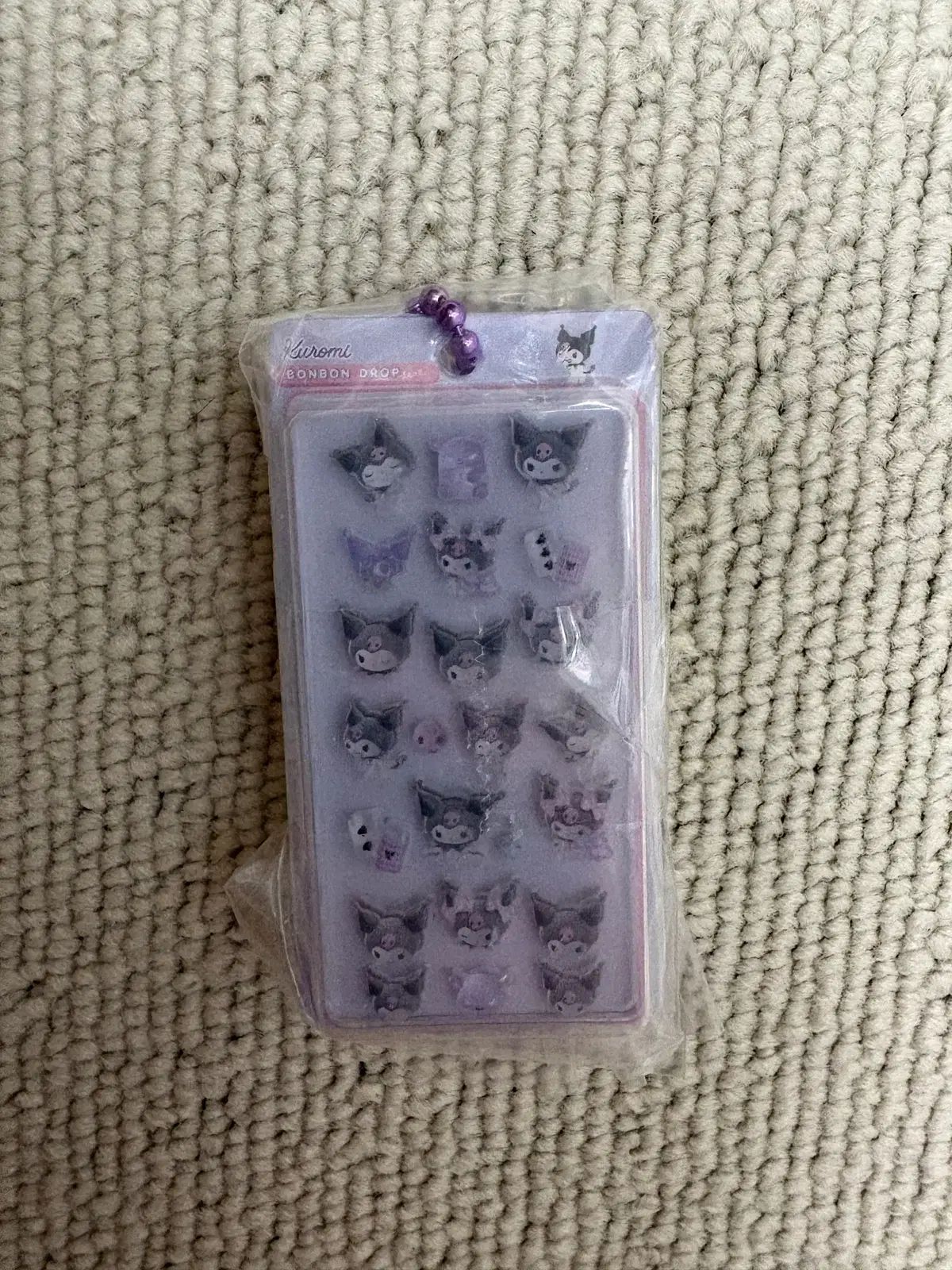 サンリオ ボンボン ドロップ ミニチュア チャーム - クロミ