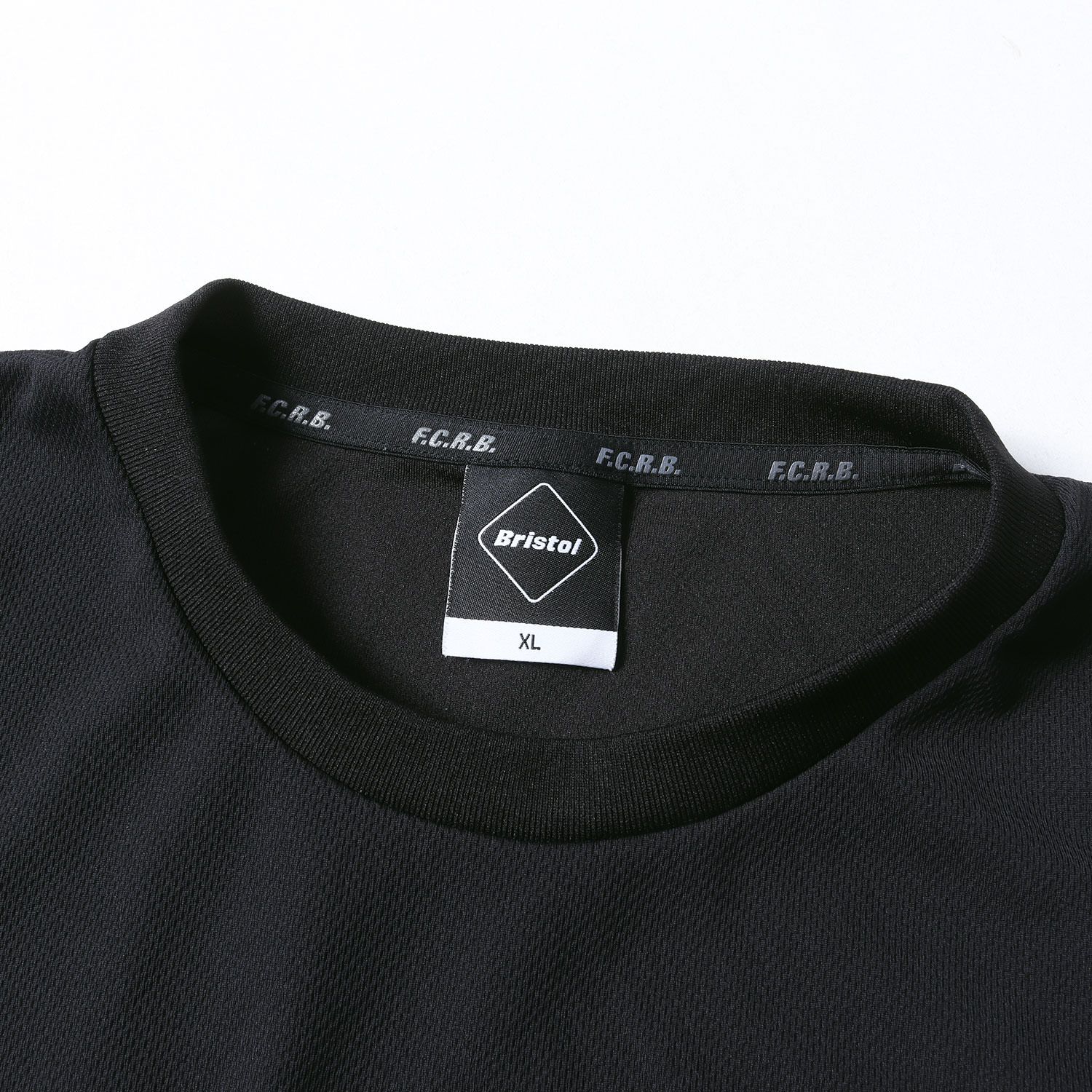 F.C.Real Bristol エフシーレアルブリストル Tシャツ ブラック サイズ 