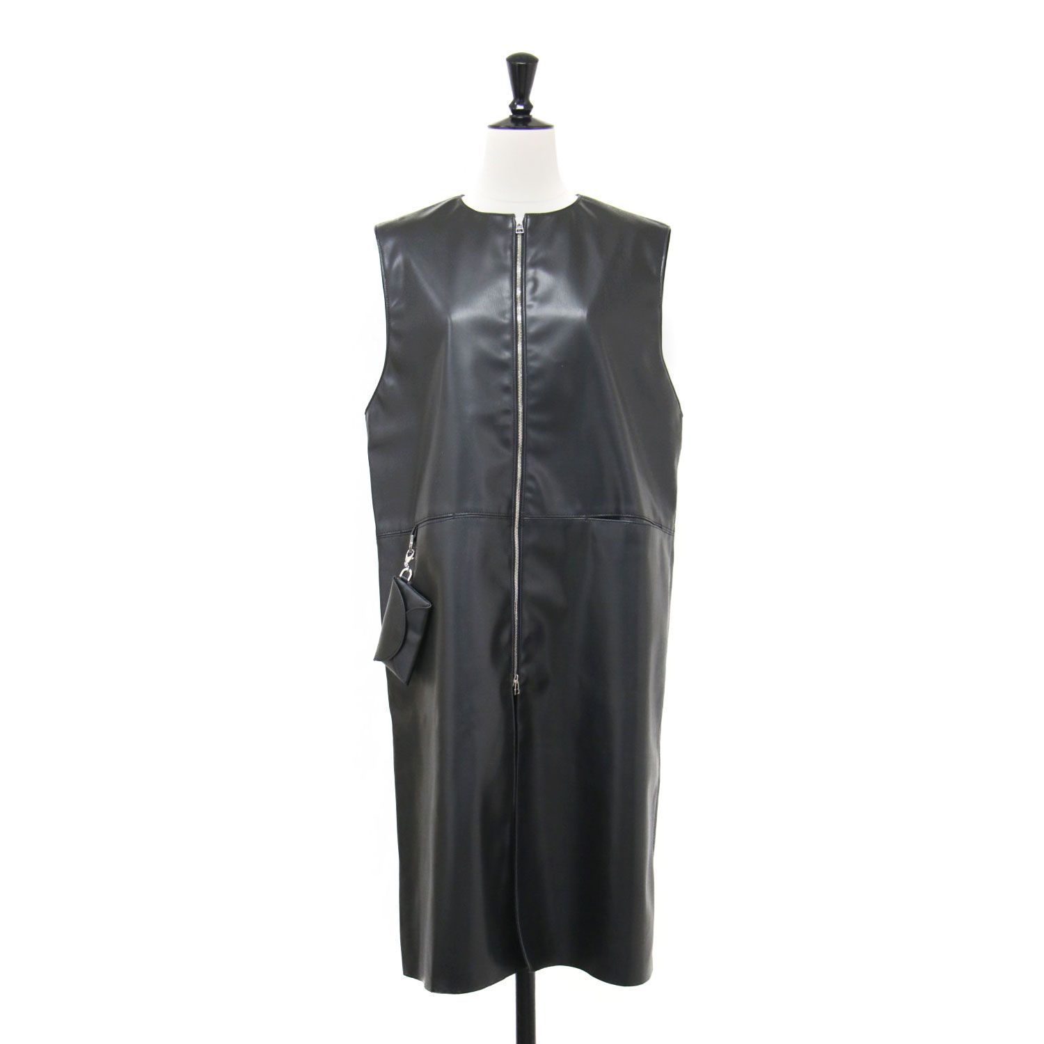 【美品】avec deuxclefs アヴェクデュクレ ジレ ブラック 黒 サイズ:M 25秋冬 エコレザー ジレ / ベスト ロング クルーネック ジップアップ | トップス【レディース】【中古】