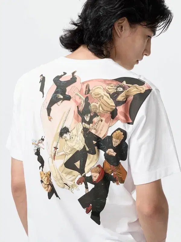 UNIQLO 呪術廻戦 Tシャツ