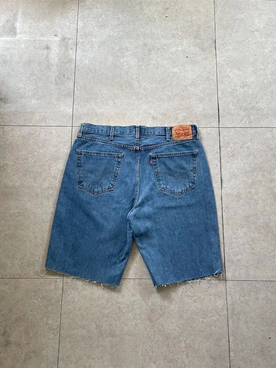 リーバイス 550 カットオフ デニムパンツ ハーフパンツ