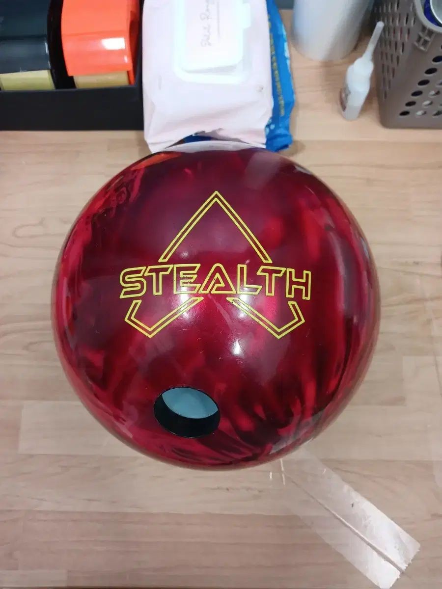 中古ボーリングボール 15p STEALTH (ステルス) スカーレット