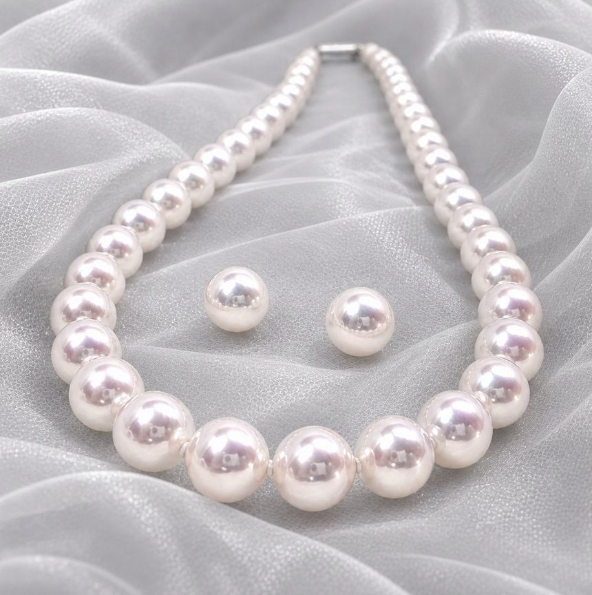 花珠特別セール！！照り巻オーロラ花珠クラス　花珠真珠ネックレス８．５ｍｍ～９ｍｍ 　イヤリング又はピアス＆花珠鑑別付 70,400円