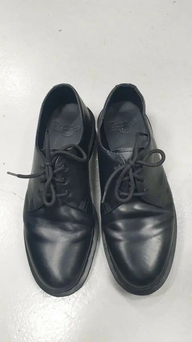 DR. MARTENS ドクターマーチン ブラック THE B ドビ シューズ 270