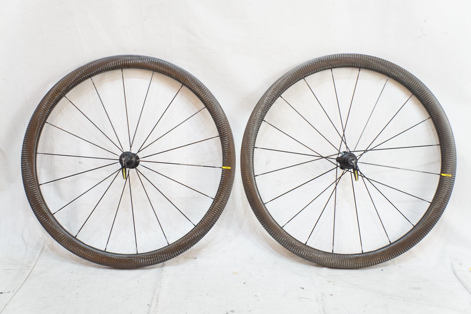 MAVIC 「マビック」 COSMIC PRO CARBON UST 622×19C シマノ11速 ホイールセット / バイチャリ浦和ベース