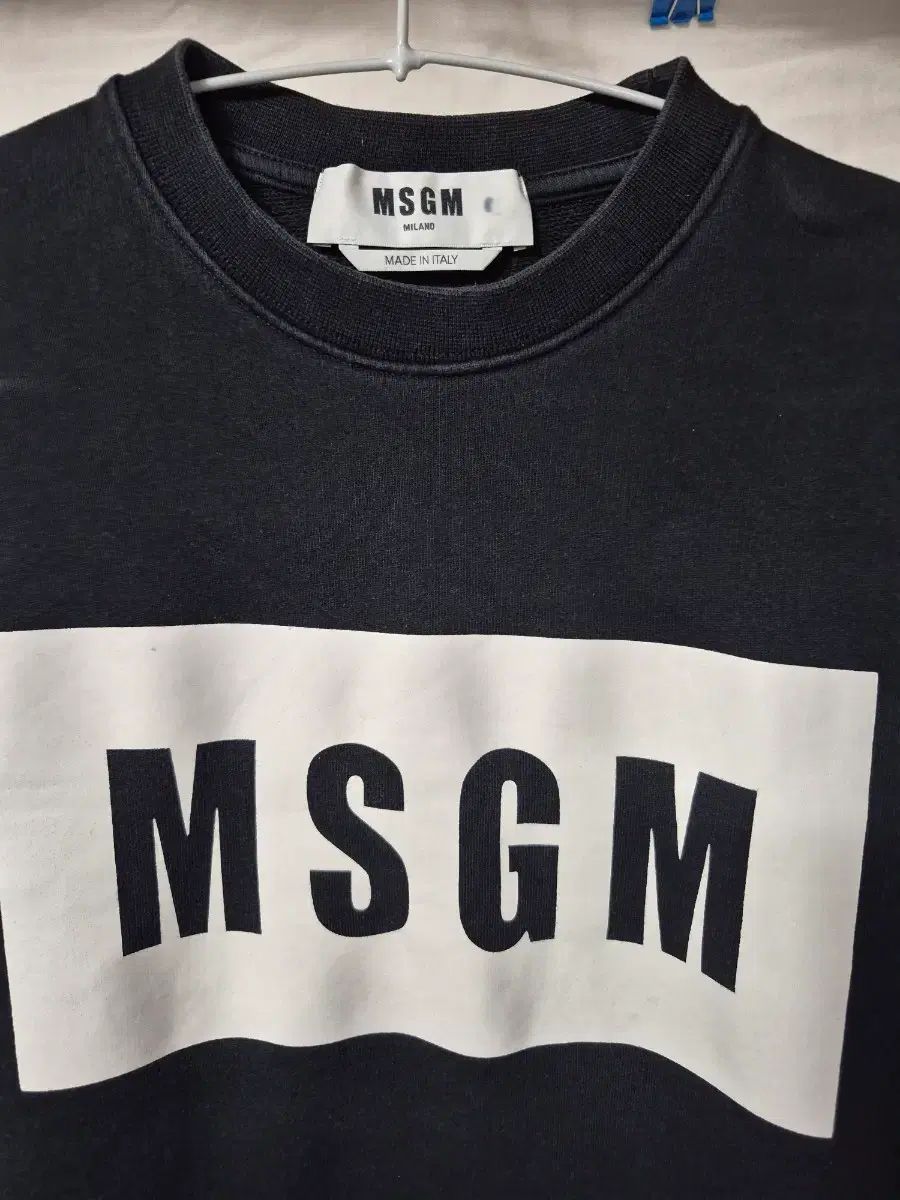 MSGM ブラック ロゴ スウェット Tシャツ MSGM ブラック ロゴ スウェット Tシャツ