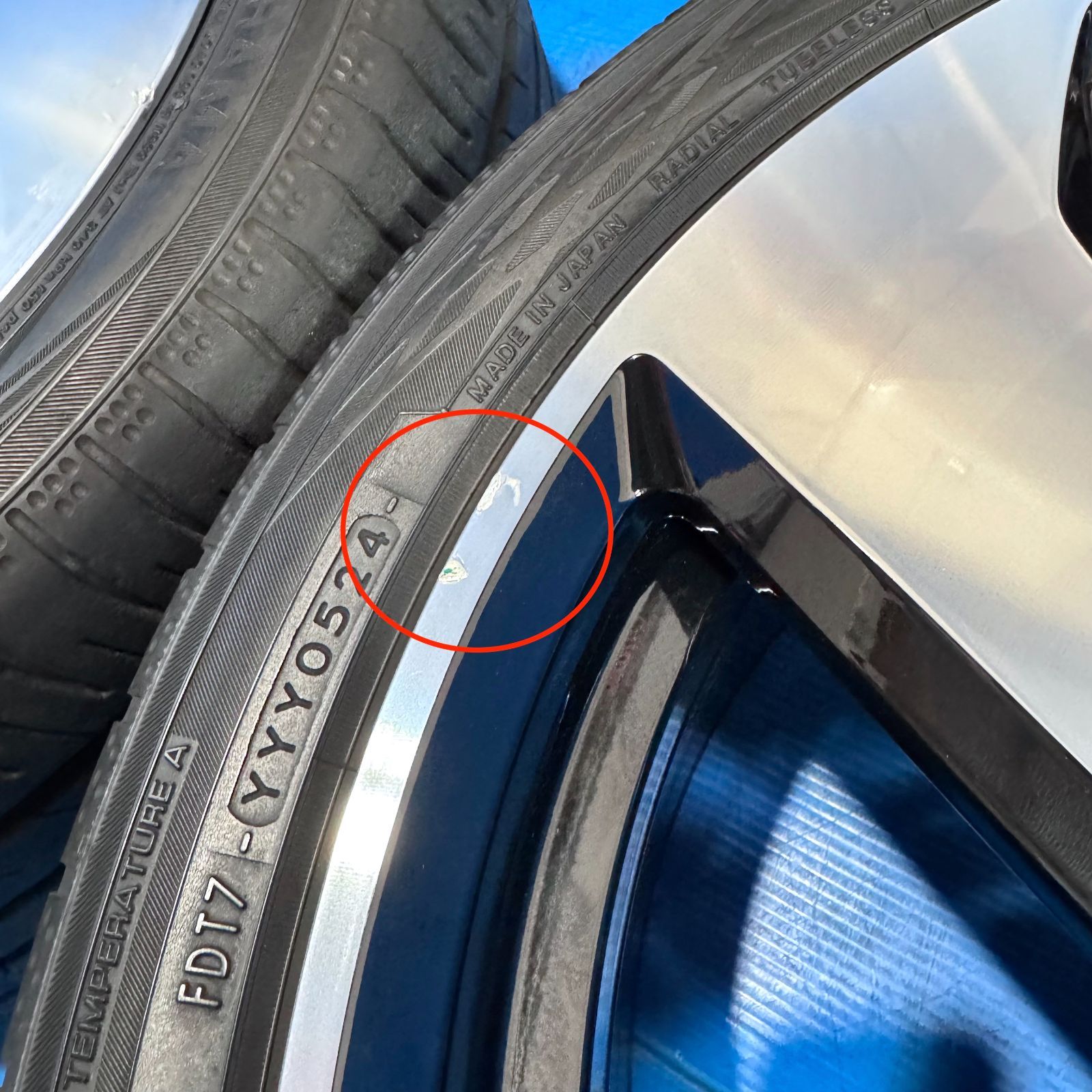フォルクスワーゲン ゴルフ7.5 GTI純正 18インチ 7.5J+49 5H112