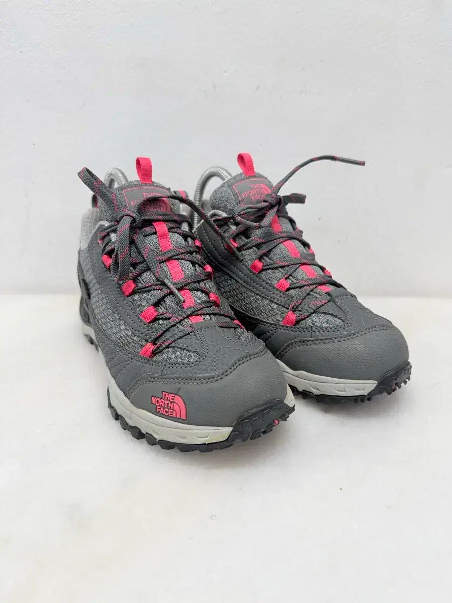 (230) THE NORTH FACE ザノースフェイス 登山靴 トレッキングシューズ GORE-TEX ゴアテックス