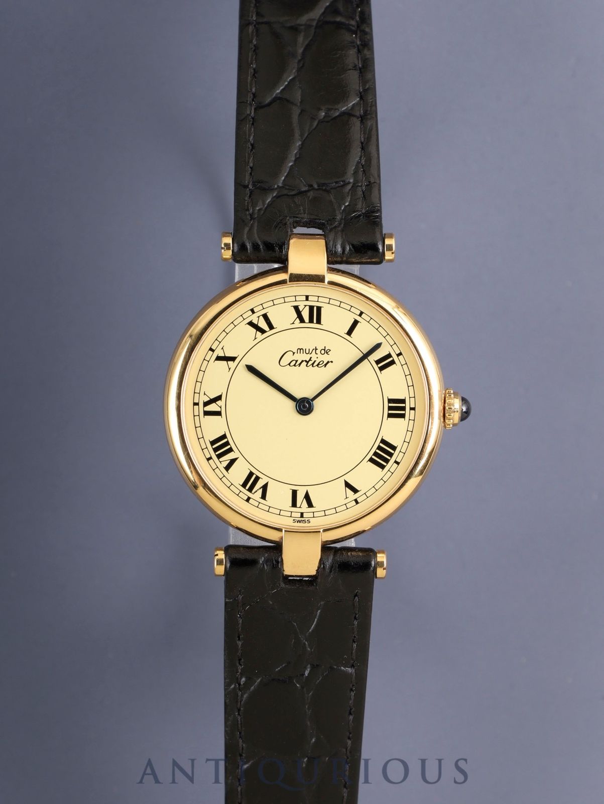 カルティエ マスト ヴァンドーム VLC LM 590003 クォーツ Cal.90 SV925 革 純正ピンバックル(GP)アイボリーローマン文字盤(SWISS表記) 箱 冊子 オーバーホール済み カルティエ マスト ヴァンドーム VLC LM 590003 クォーツ Cal.90 SV925 革 純正ピンバックル(GP)アイボリーローマン文字盤(SWISS表記) 箱 冊子 オーバーホール済み