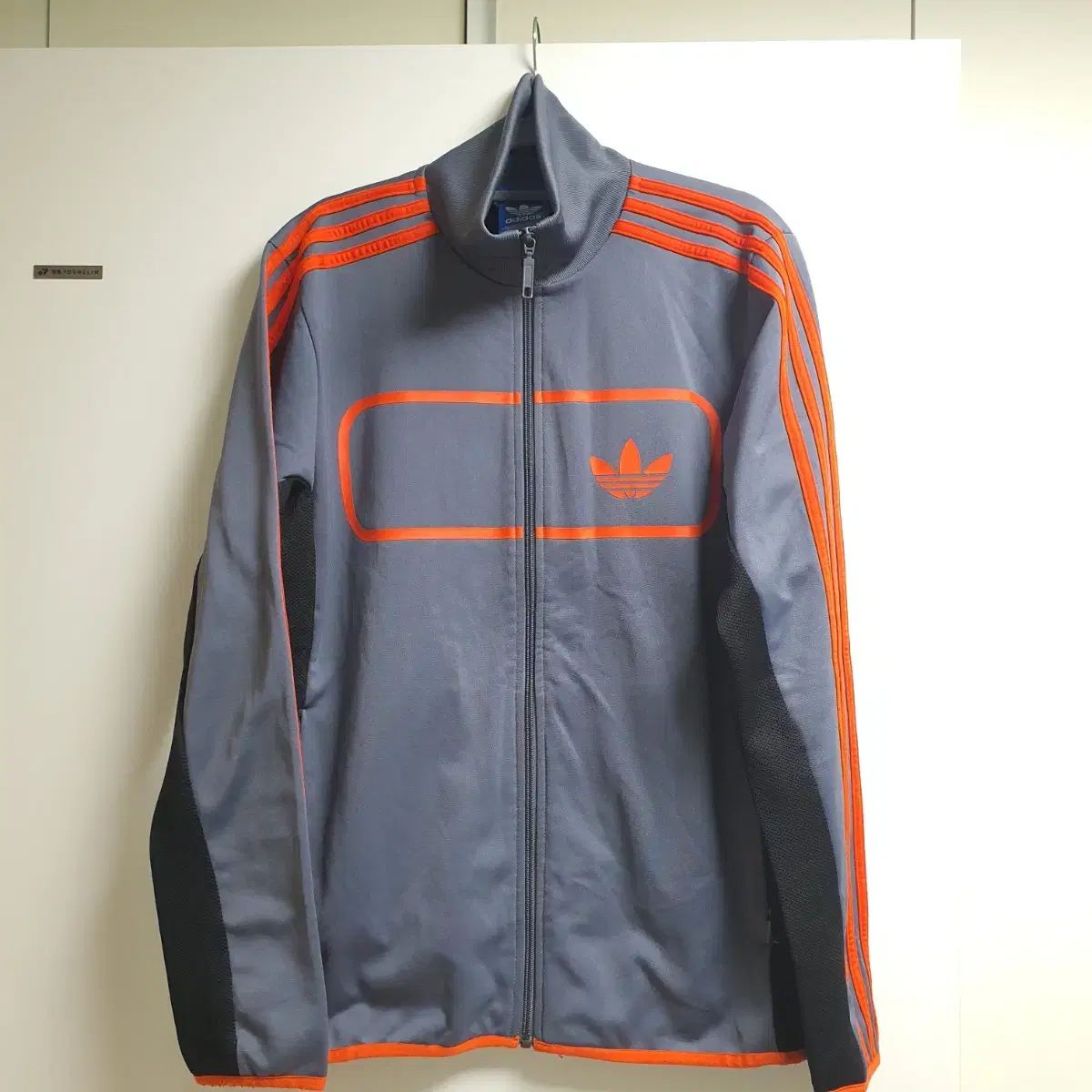 アディダス ストリート トラックジャージ 出品 (105size)