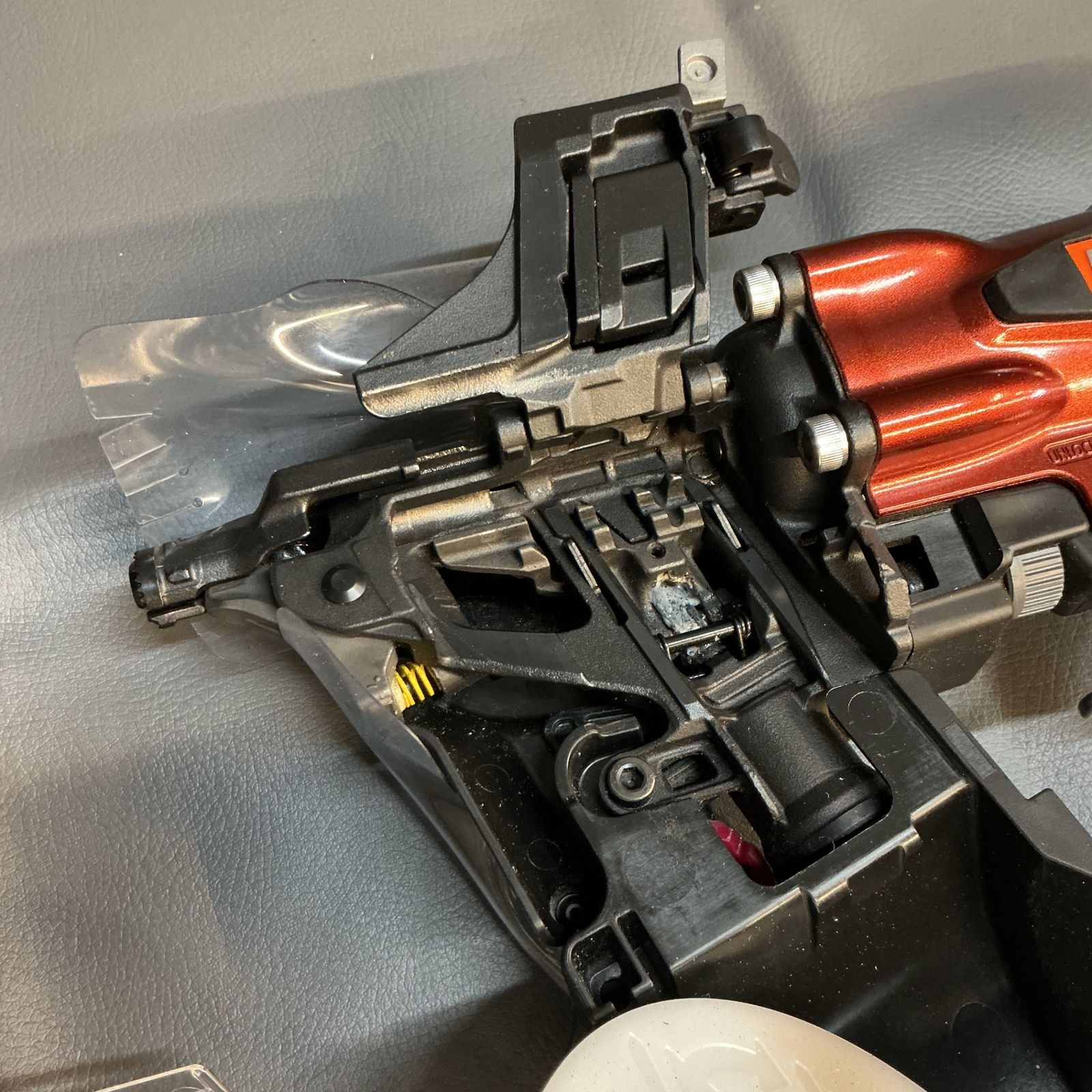 【中古】マックス(MAX) 高圧エア釘打ち機 HN-65N4(D)-R 【越谷店】