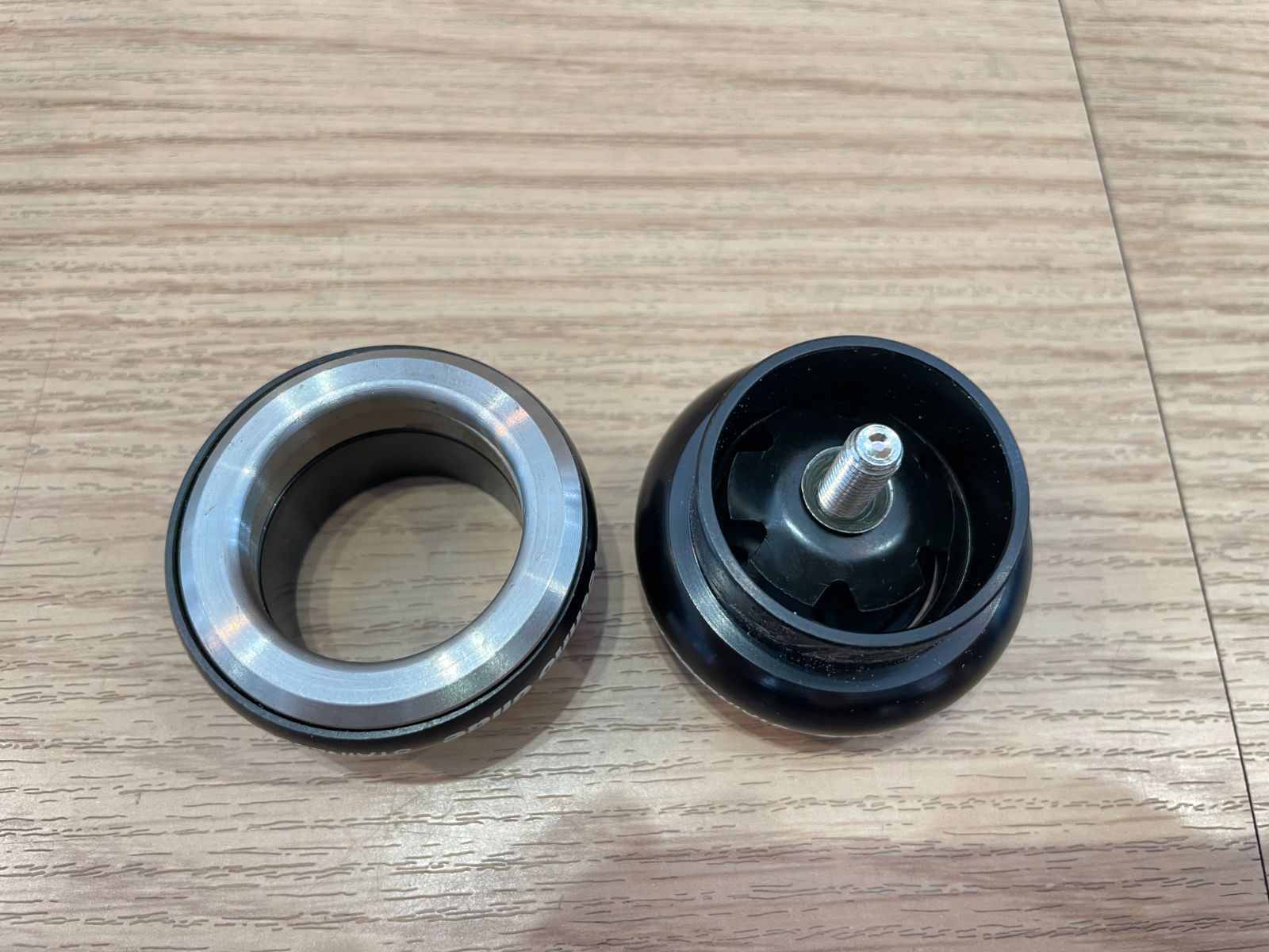 P4200 ■NEW■TIOGA タイオガ Techno Glide テクノグライド ヘッドパーツ 1-1/8″ ヘッドチューブ内径33.95mmコラム外径28.6mm クラウンレース外径30mm ブラック ロードバイク 自転車 パーツ P4200 ■NEW■TIOGA タイオガ Techno Glide テクノグライド ヘッドパーツ 1-1/8″ ヘッドチューブ内径33.95mmコラム外径28.6mm クラウンレース外径30mm ブラック ロードバイク 自転車 パーツ