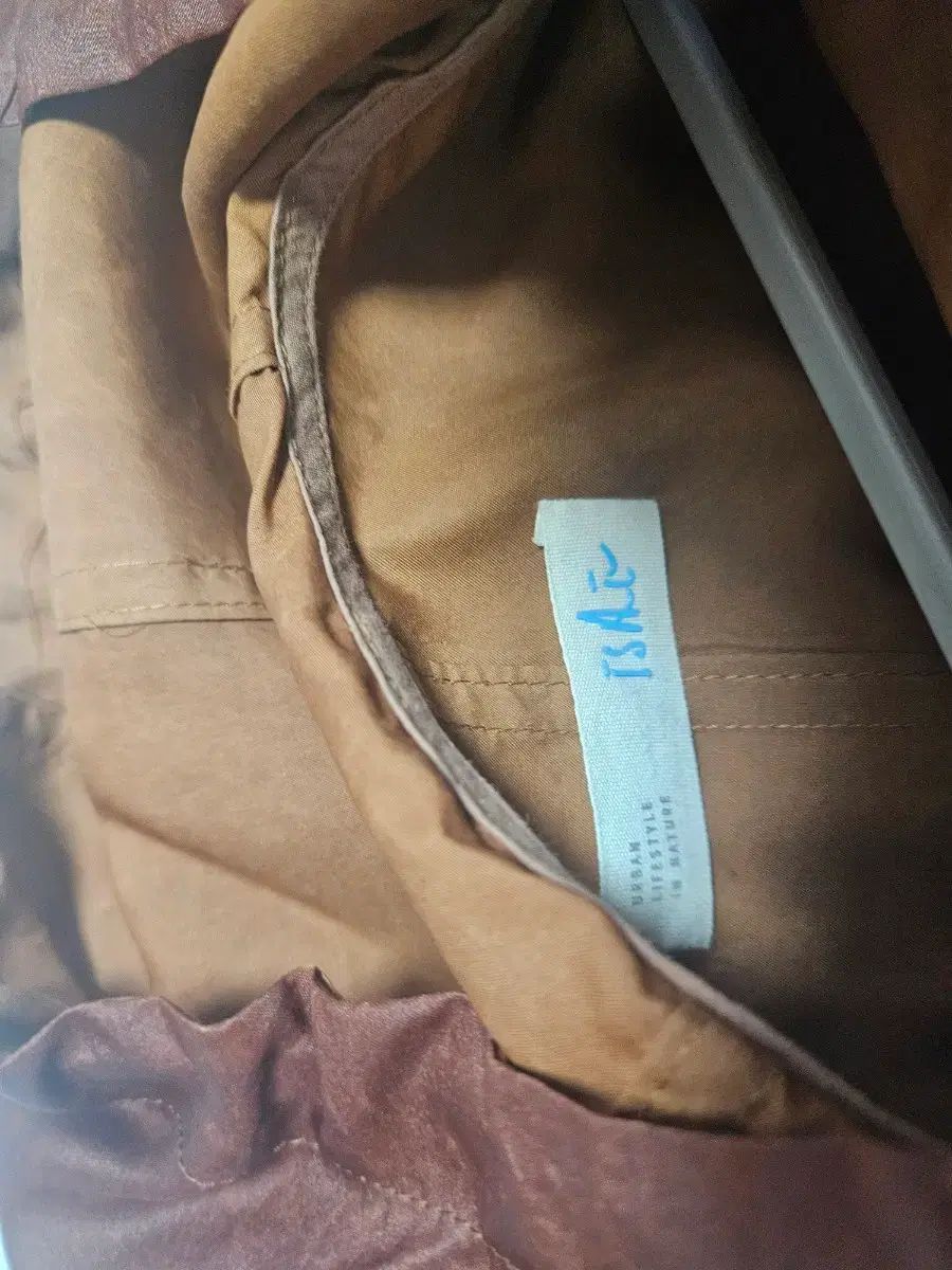 ISAE silk WHO ジャケット