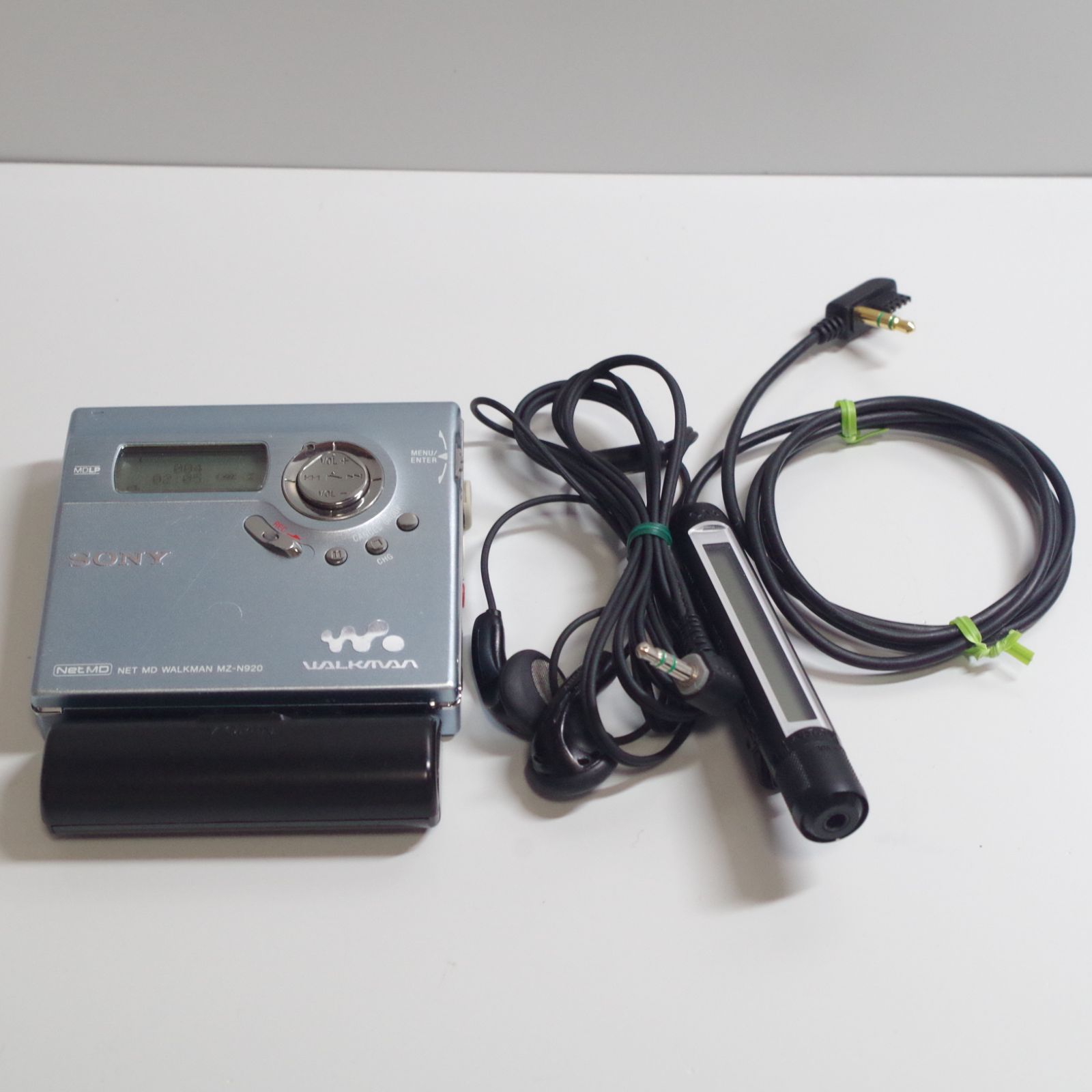 A6280 SONY MDウォークマンMZ-N920/RM-MC30Lリモコン・MDR-E741イヤホン付き 16,667円